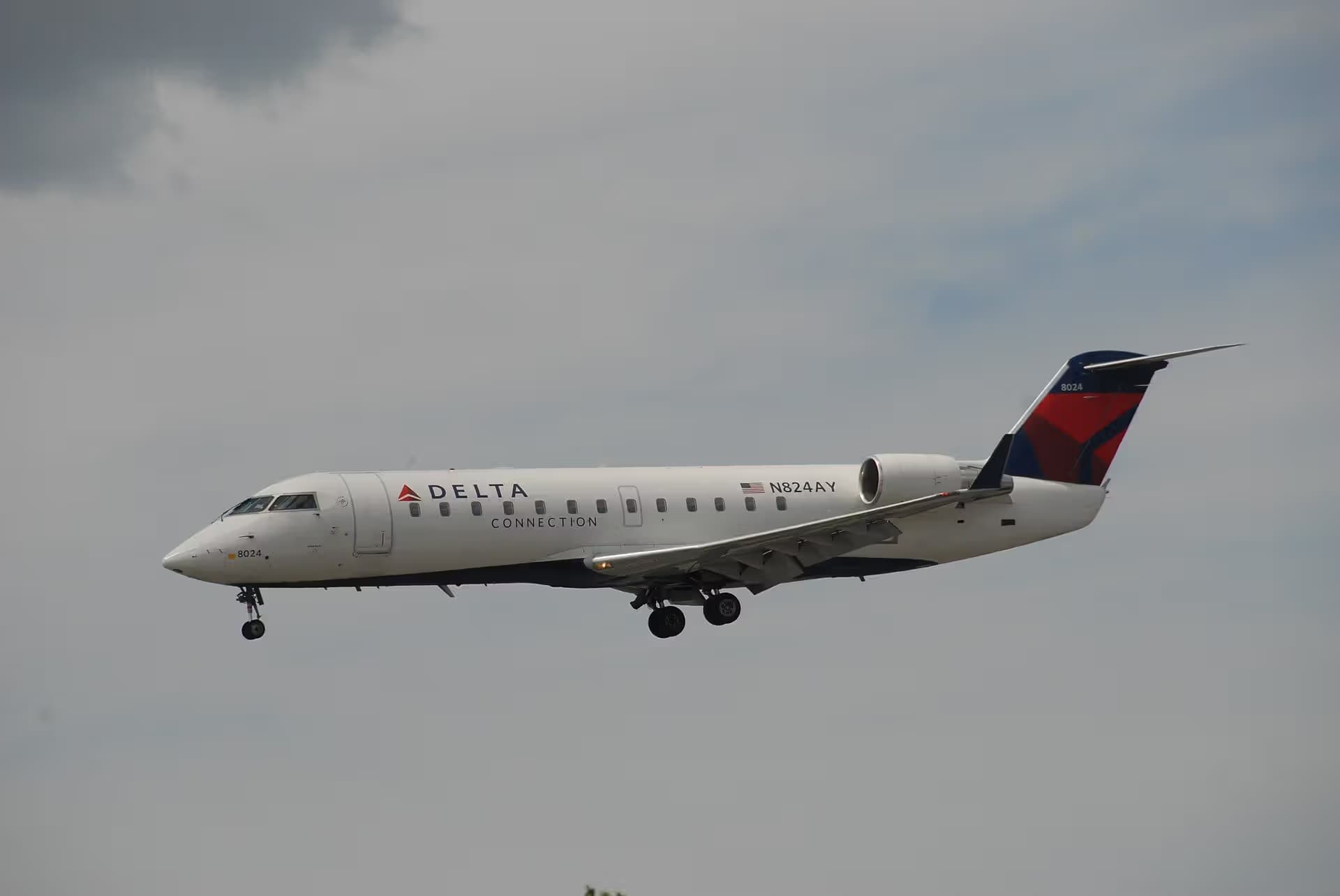 N824AY — Bombardier