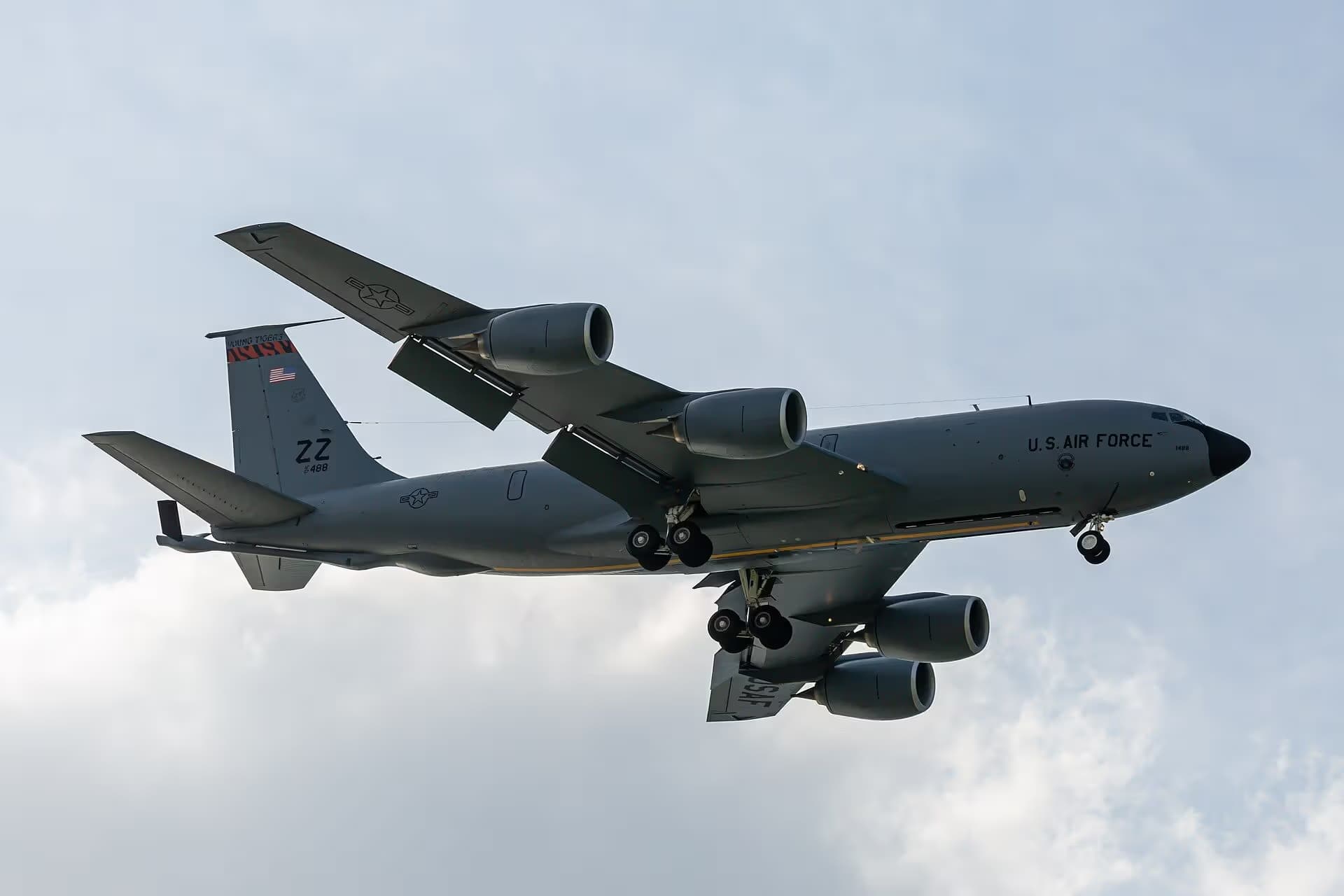 Unidentified — Aircraft