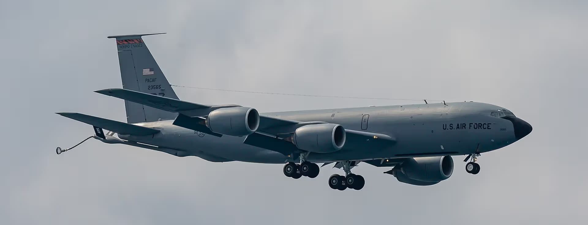 Unidentified — Boeing