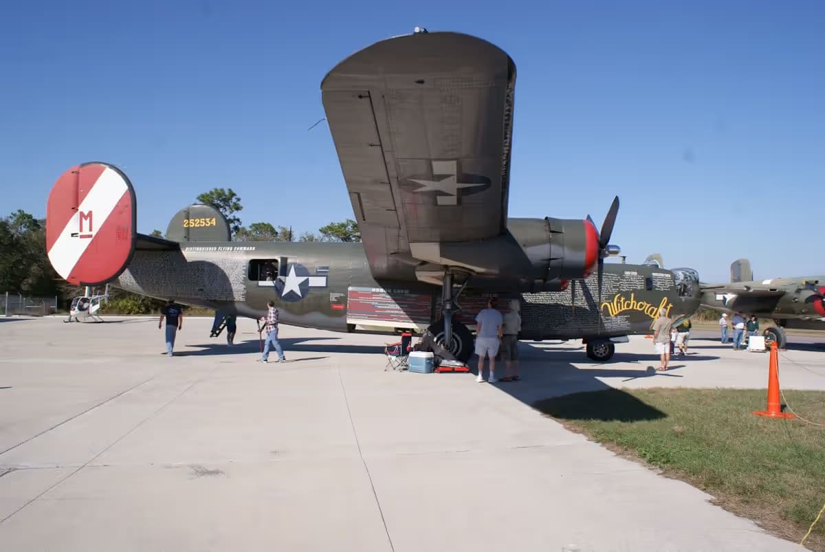 Unidentified — Warbird