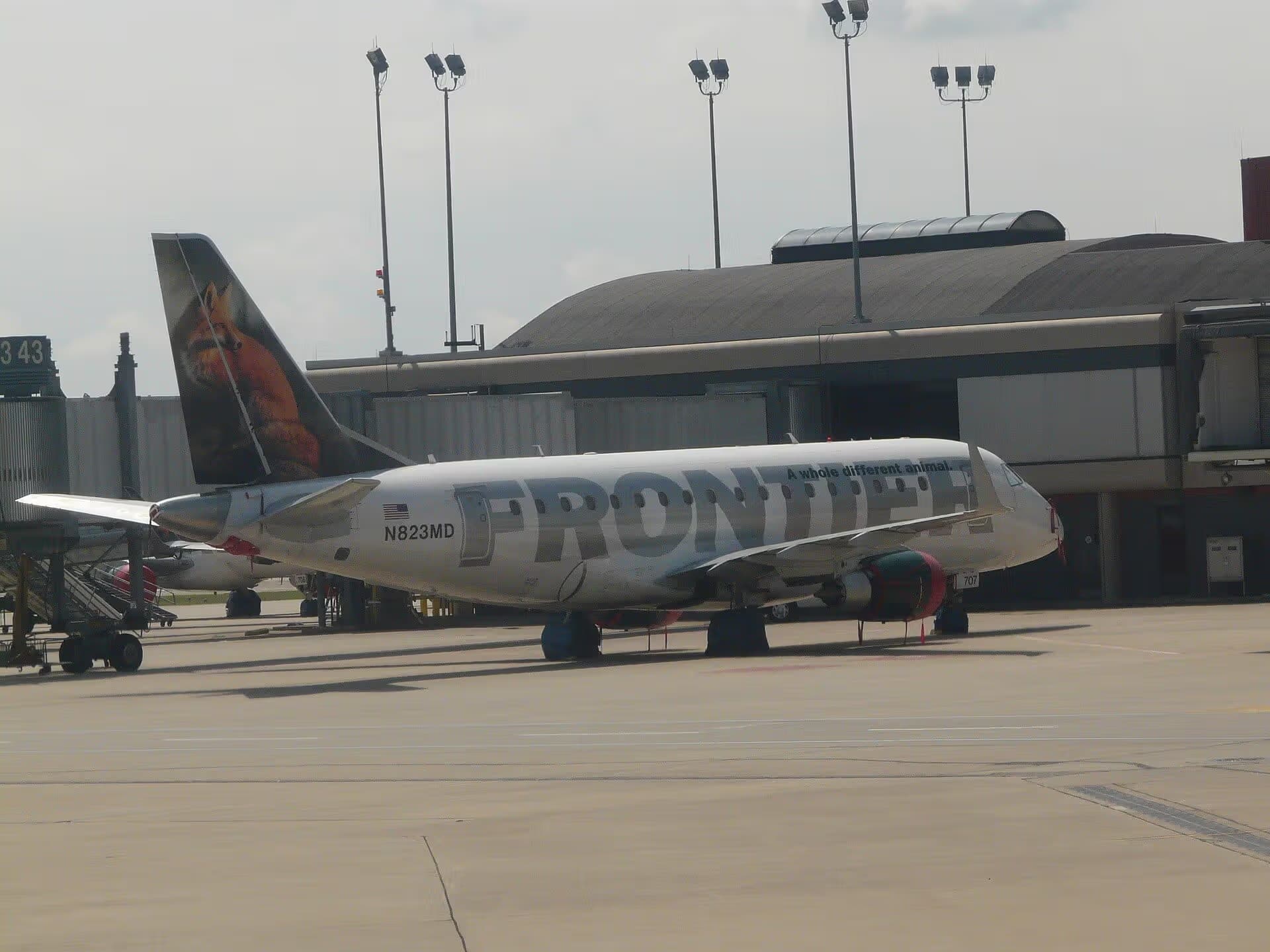 N823MD — Airbus at Pittsburgh International Airport