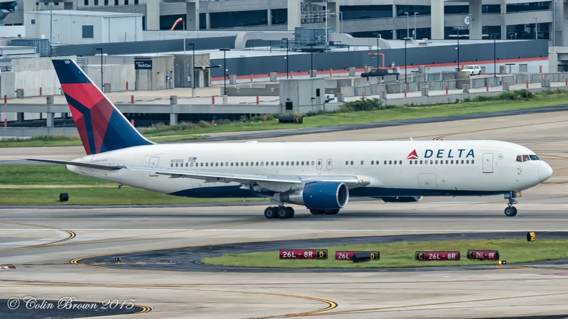 N130DL — Boeing