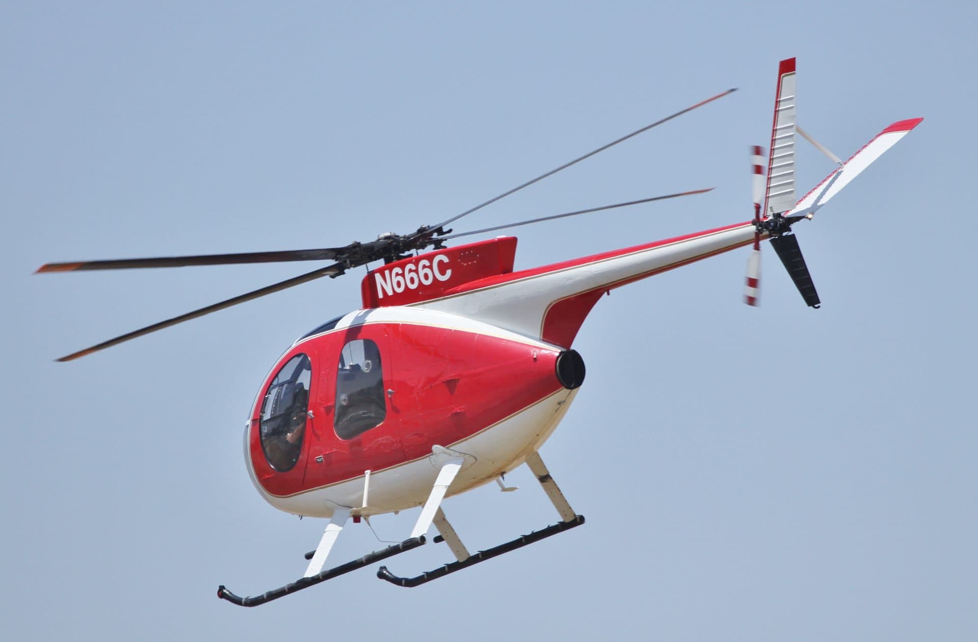 N666C — Helicopter