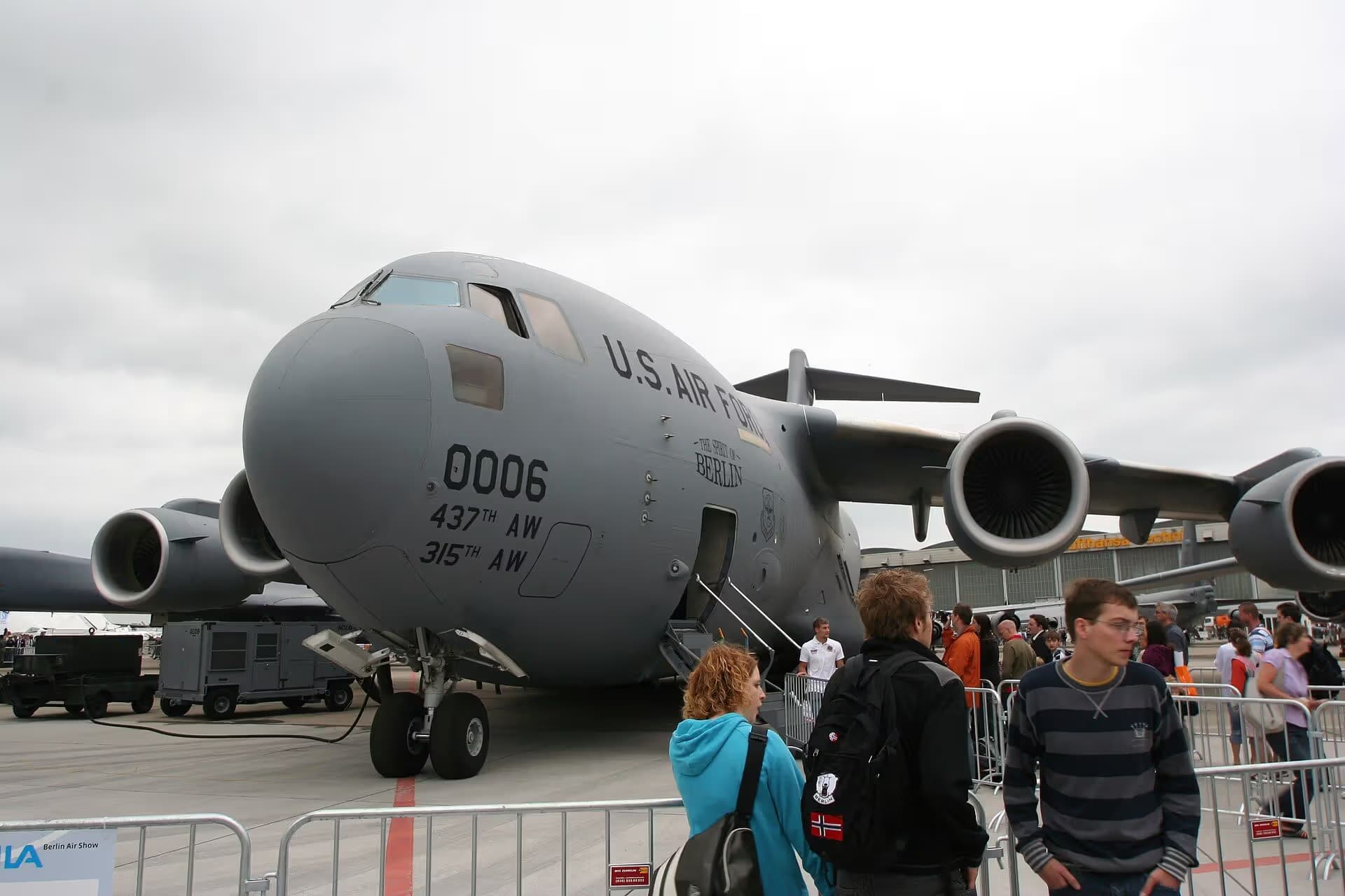 Unidentified — Aircraft