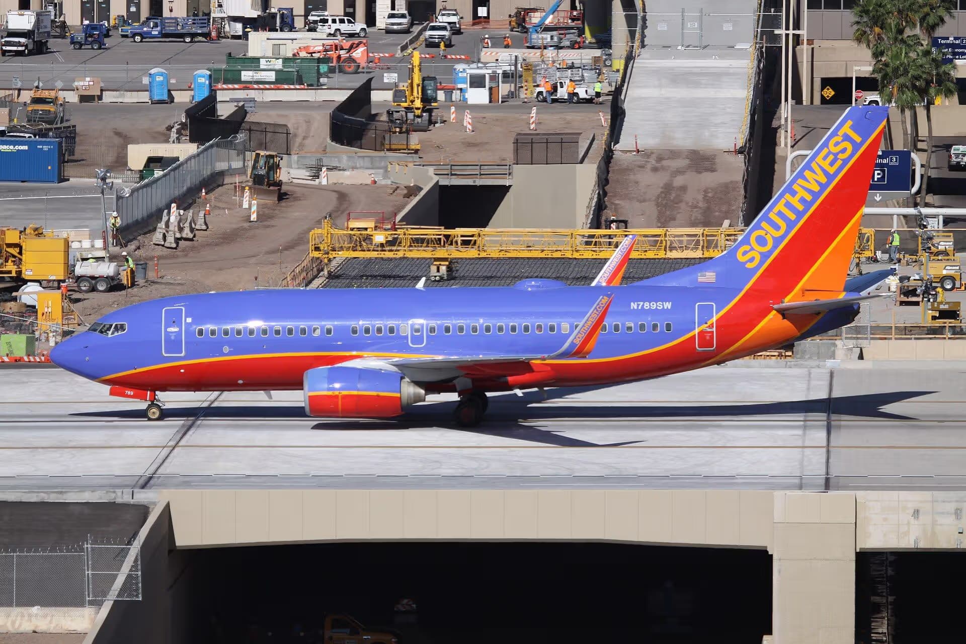 N789SW — Twin-engine aircraft