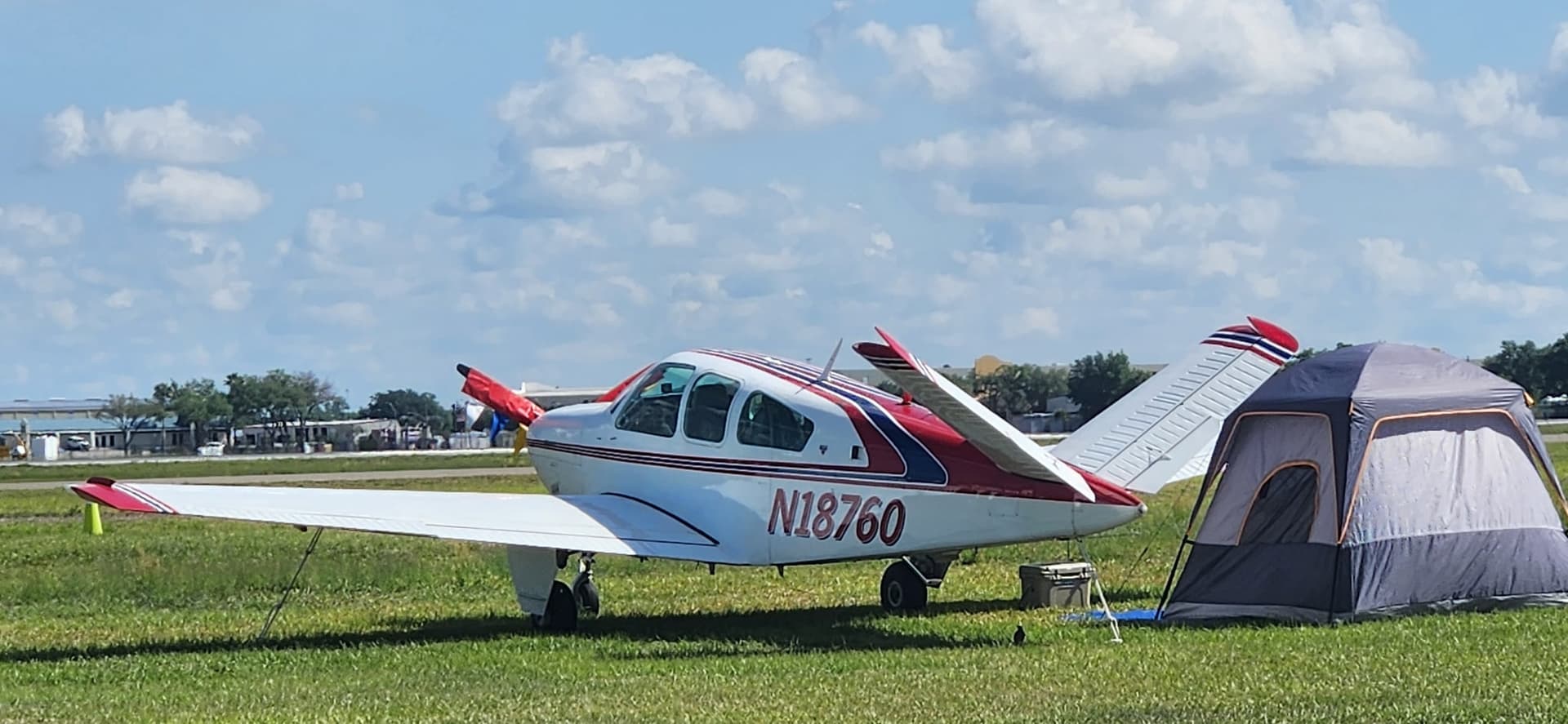 N18760 — Beechcraft Bonanza V35B at Lakeland Linder Intl