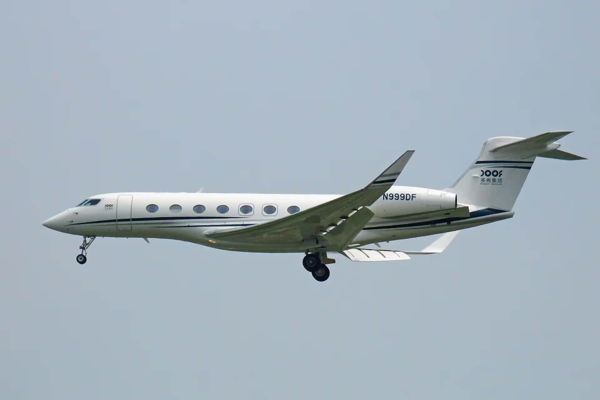 N999DF — Business jet