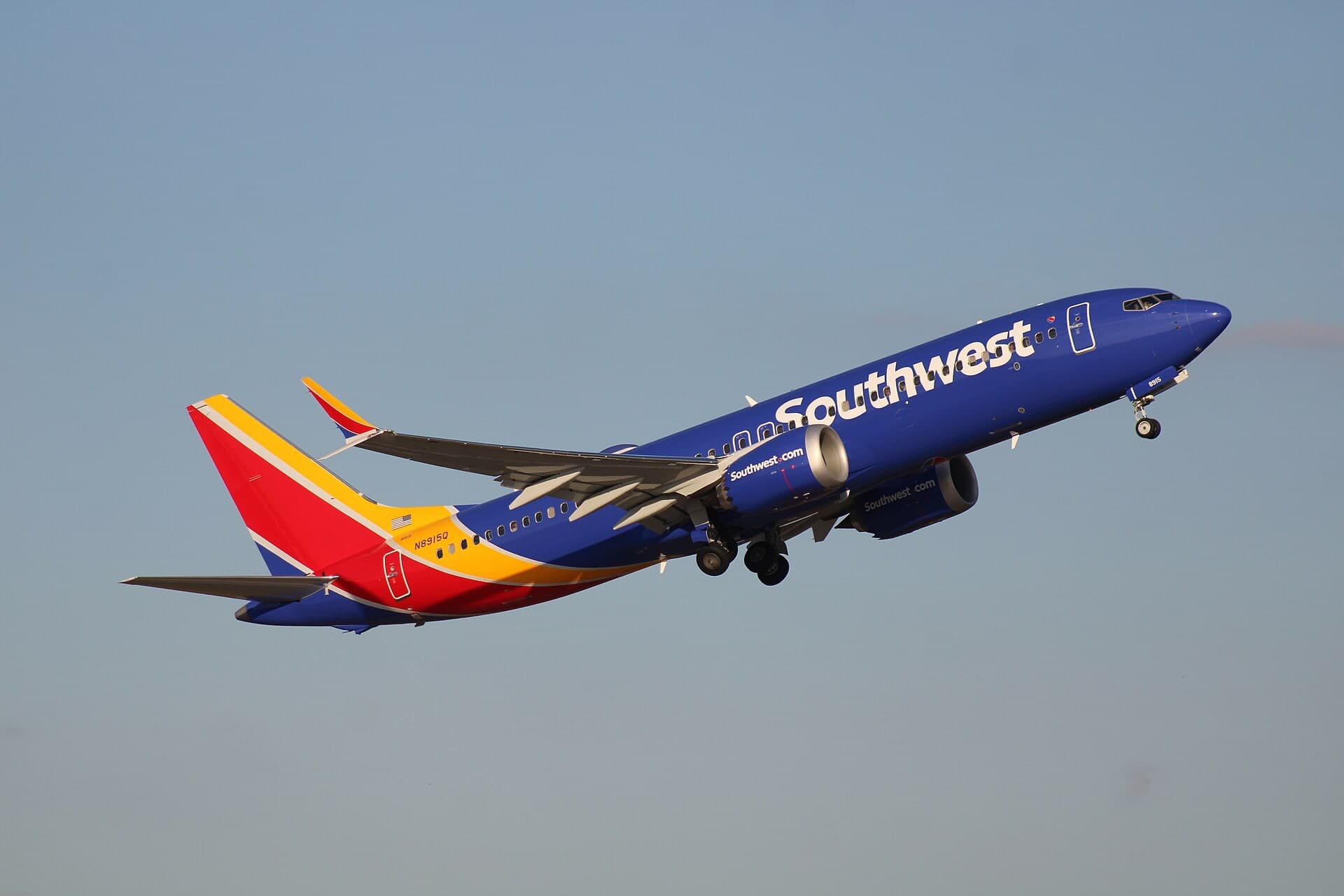 N8915Q — Boeing