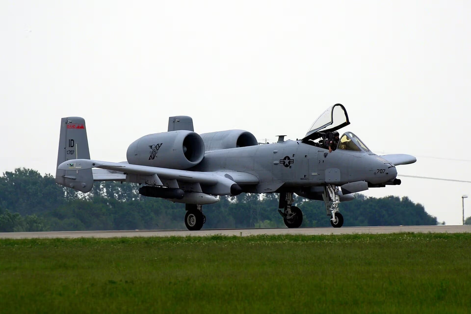 Unidentified — Aircraft