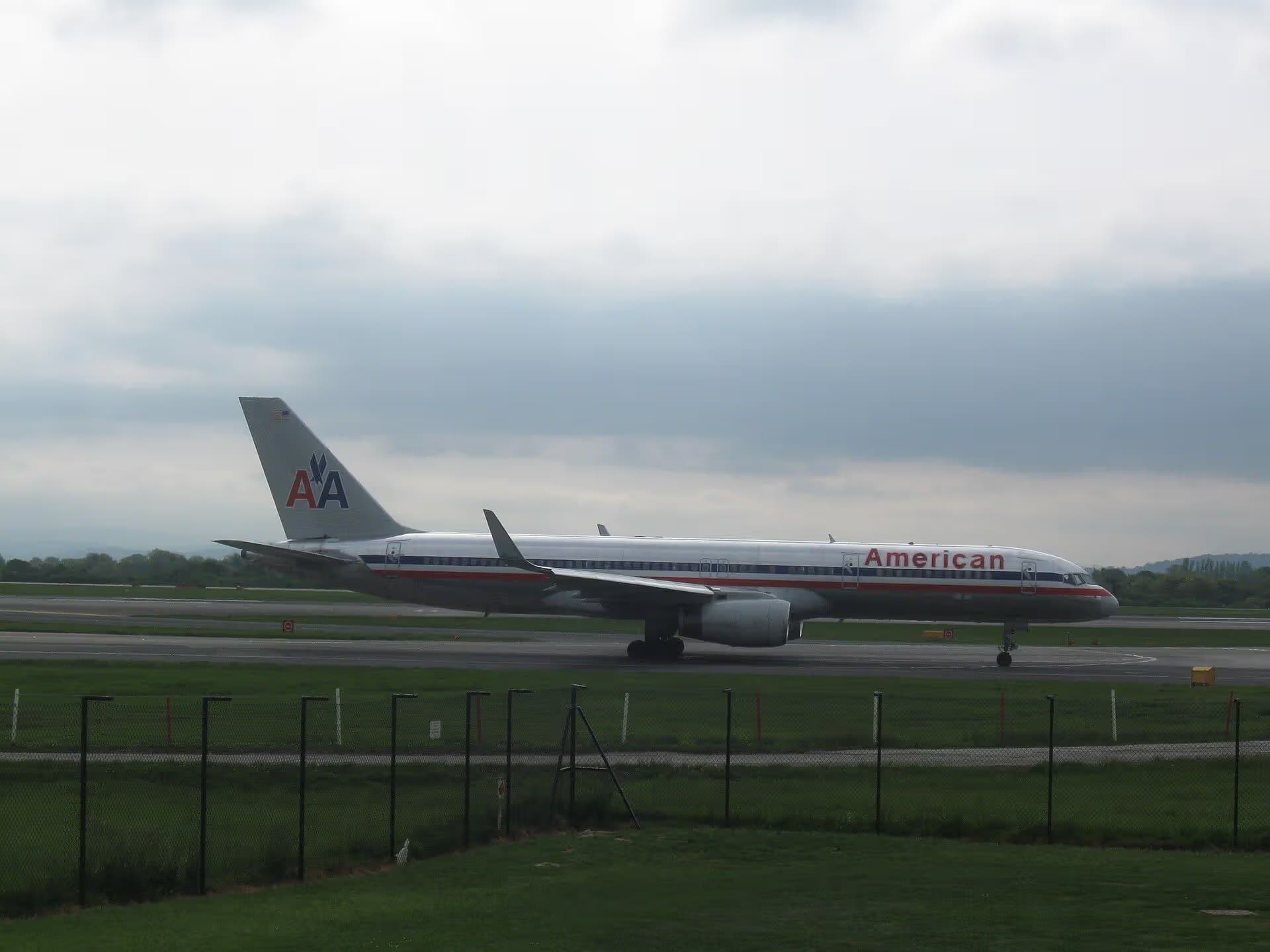 N197AN — Twin-engine aircraft