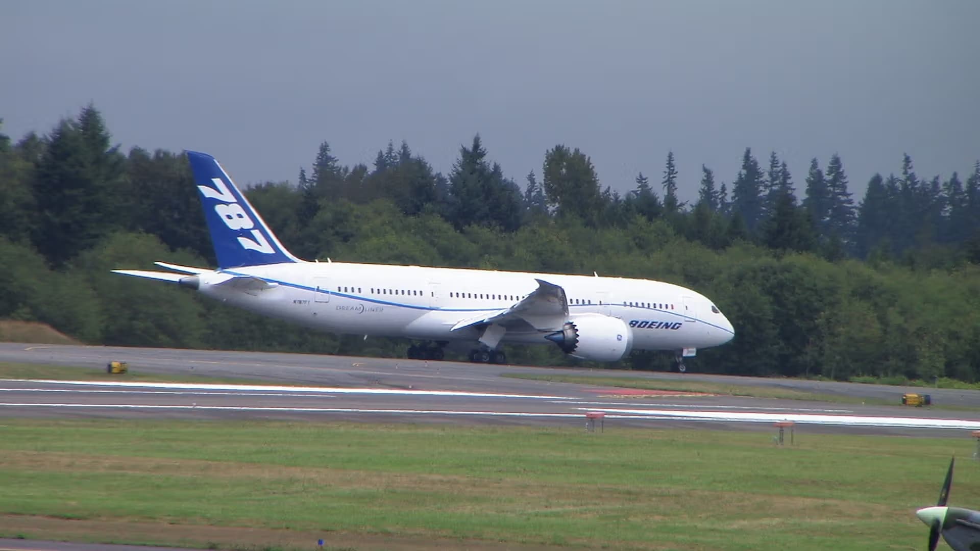 N787FT — Boeing