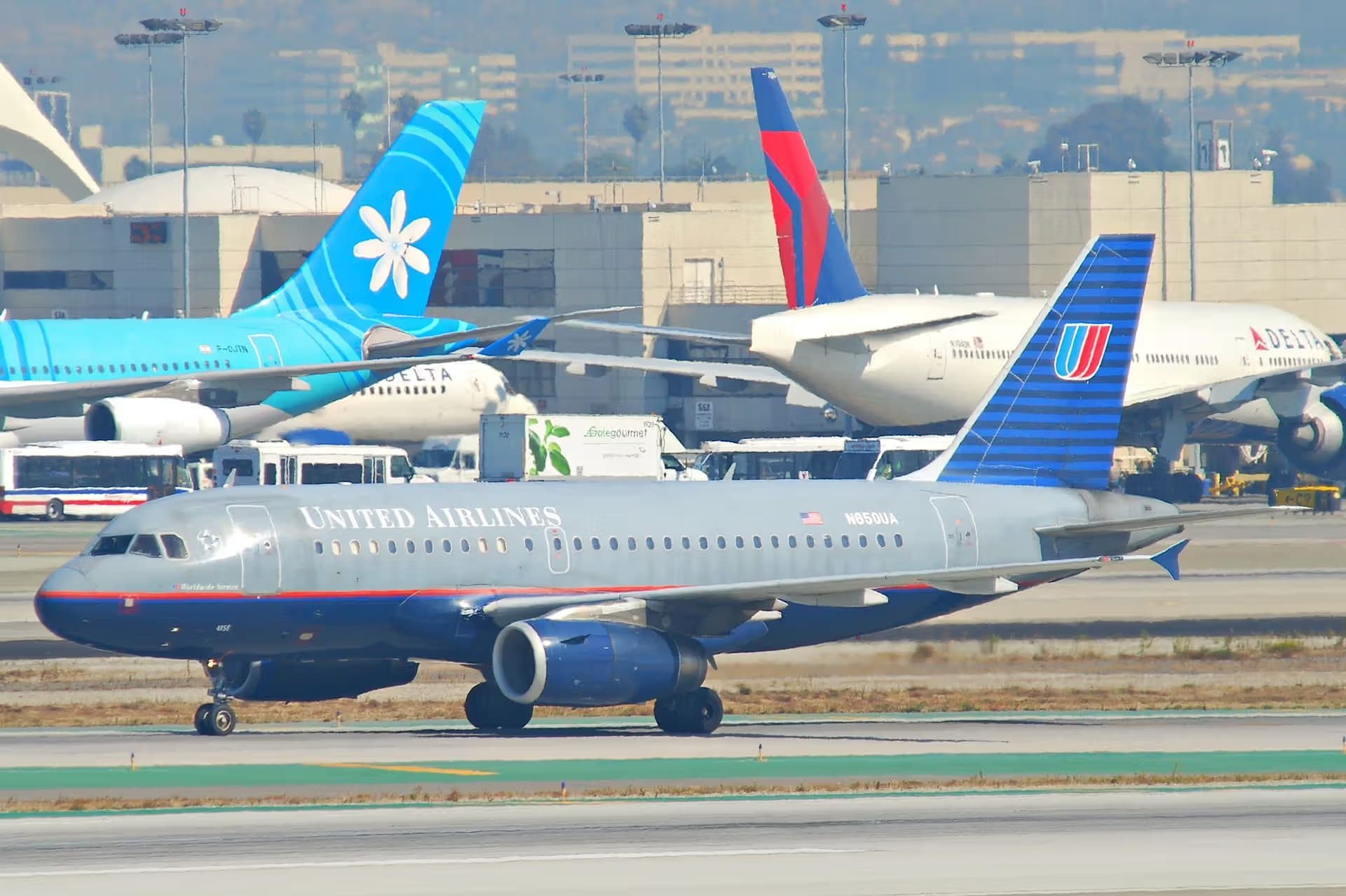 N850UA — Airbus
