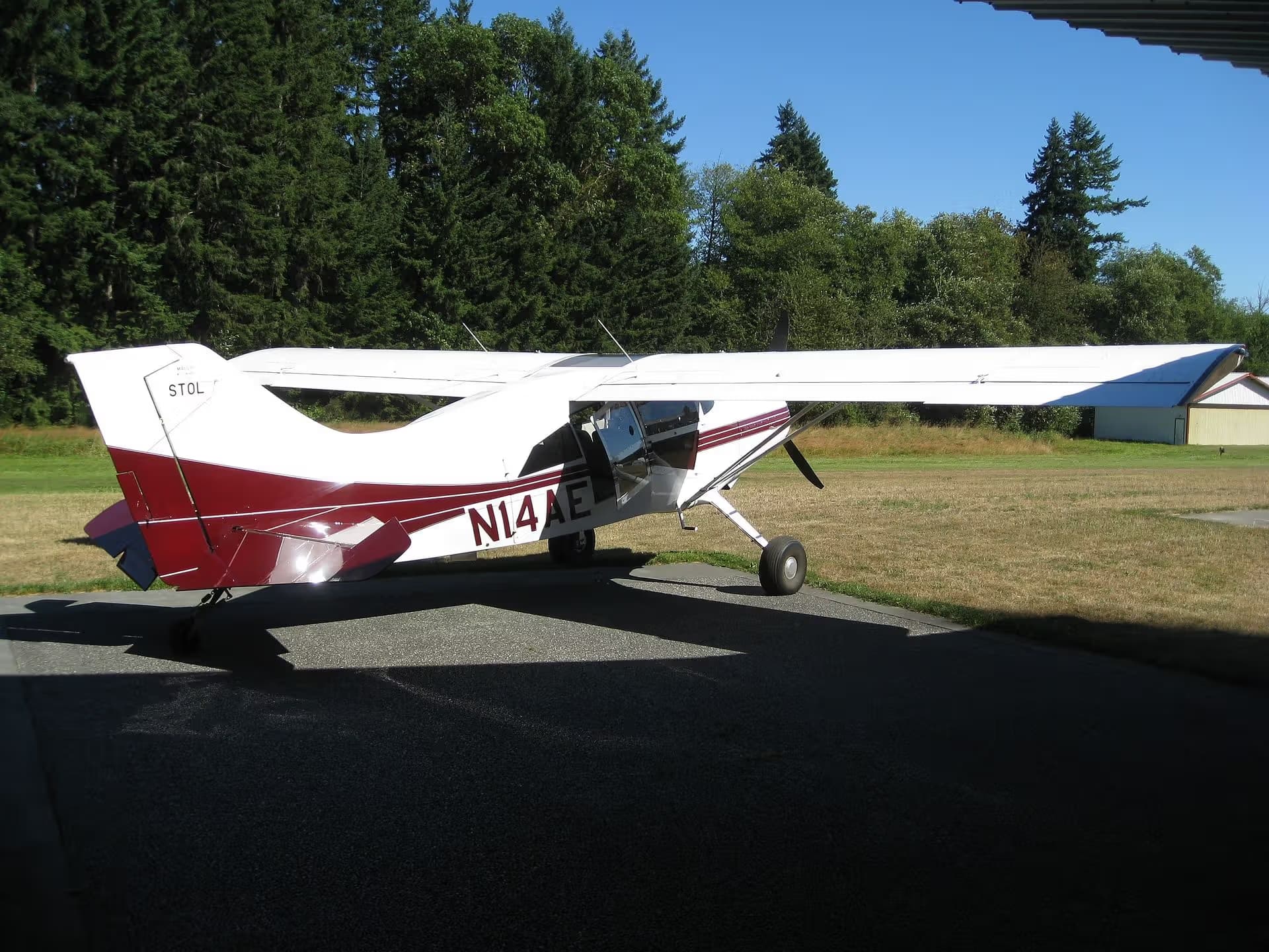 N14AE — Single-engine aircraft