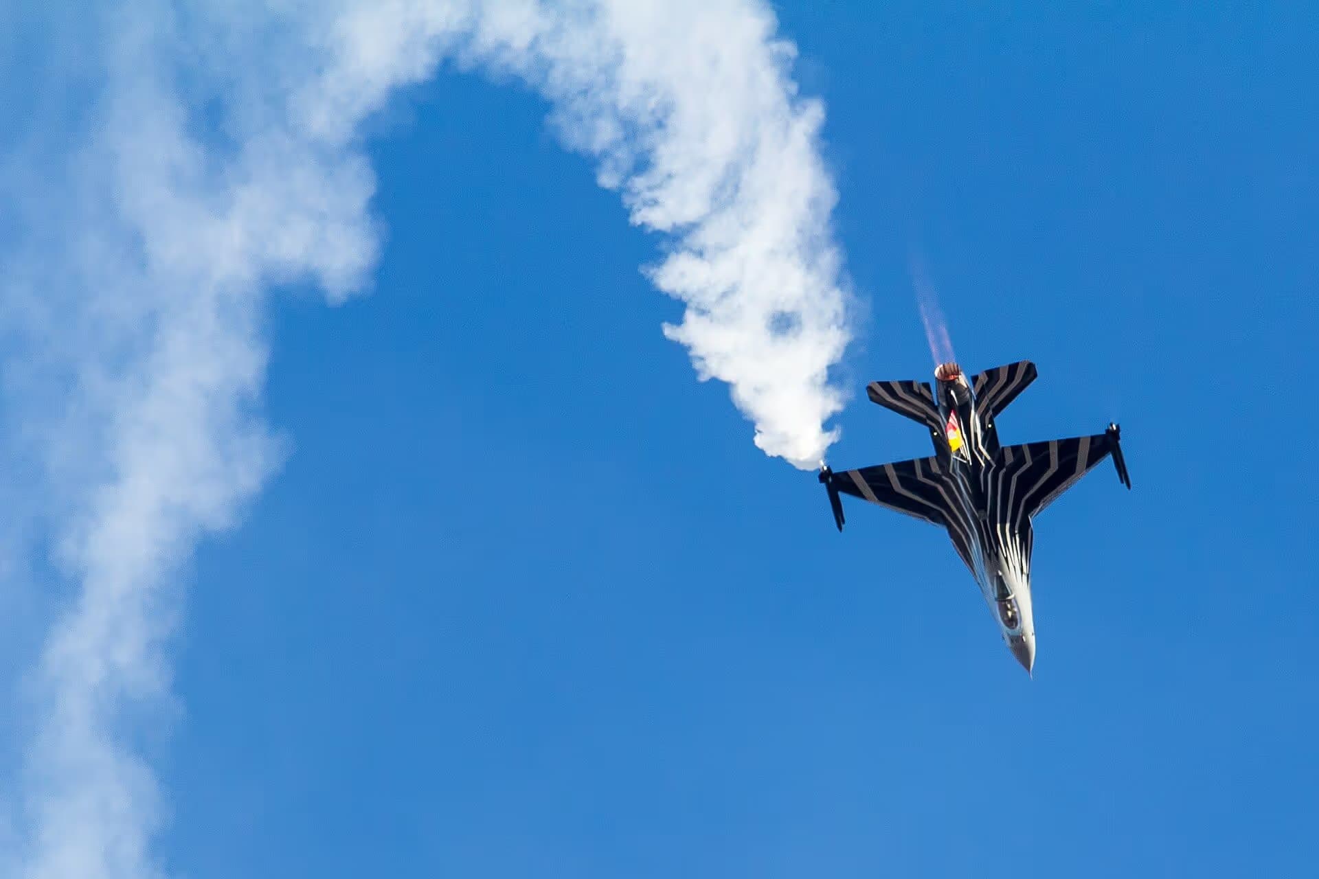 Unidentified — Aircraft