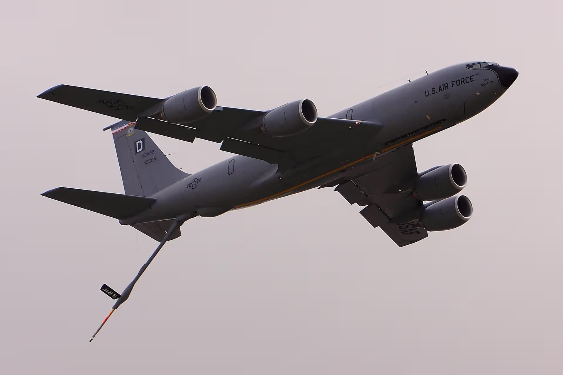 Unidentified — Boeing