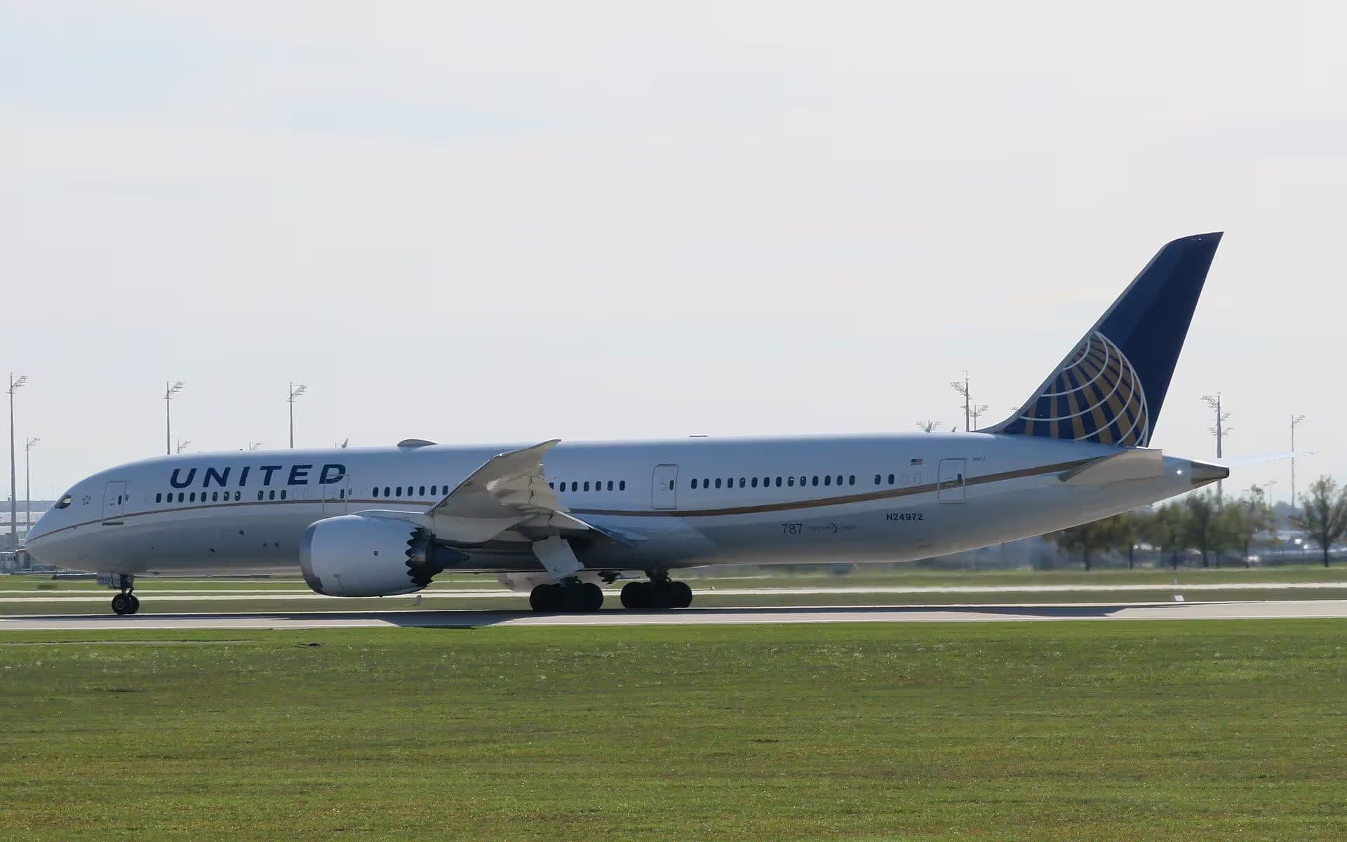 N24972 — Boeing at Munich Airport