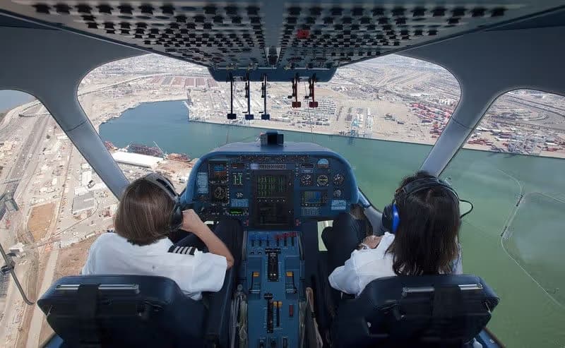 N704LZ — Helicopter