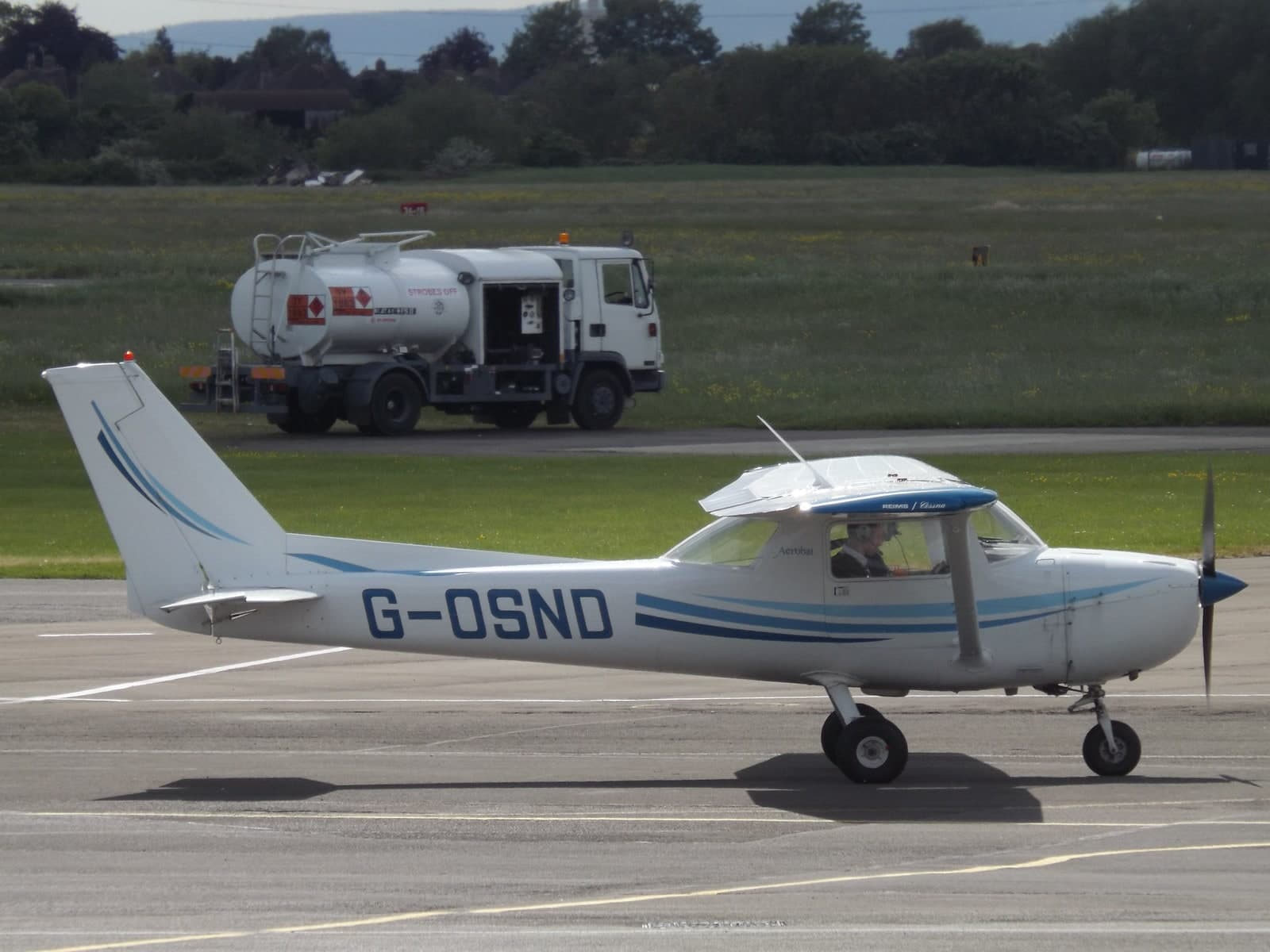G-OSND — Cessna