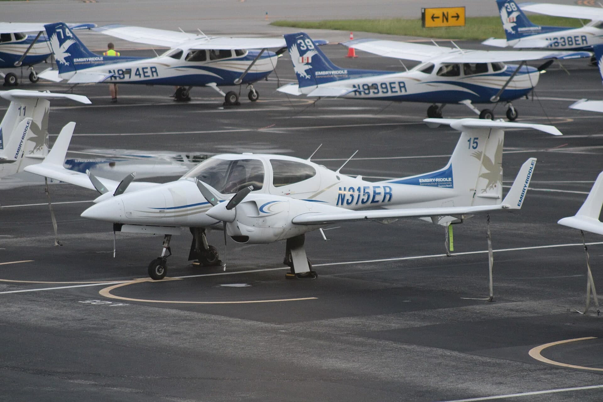 N315ER — Diamond
