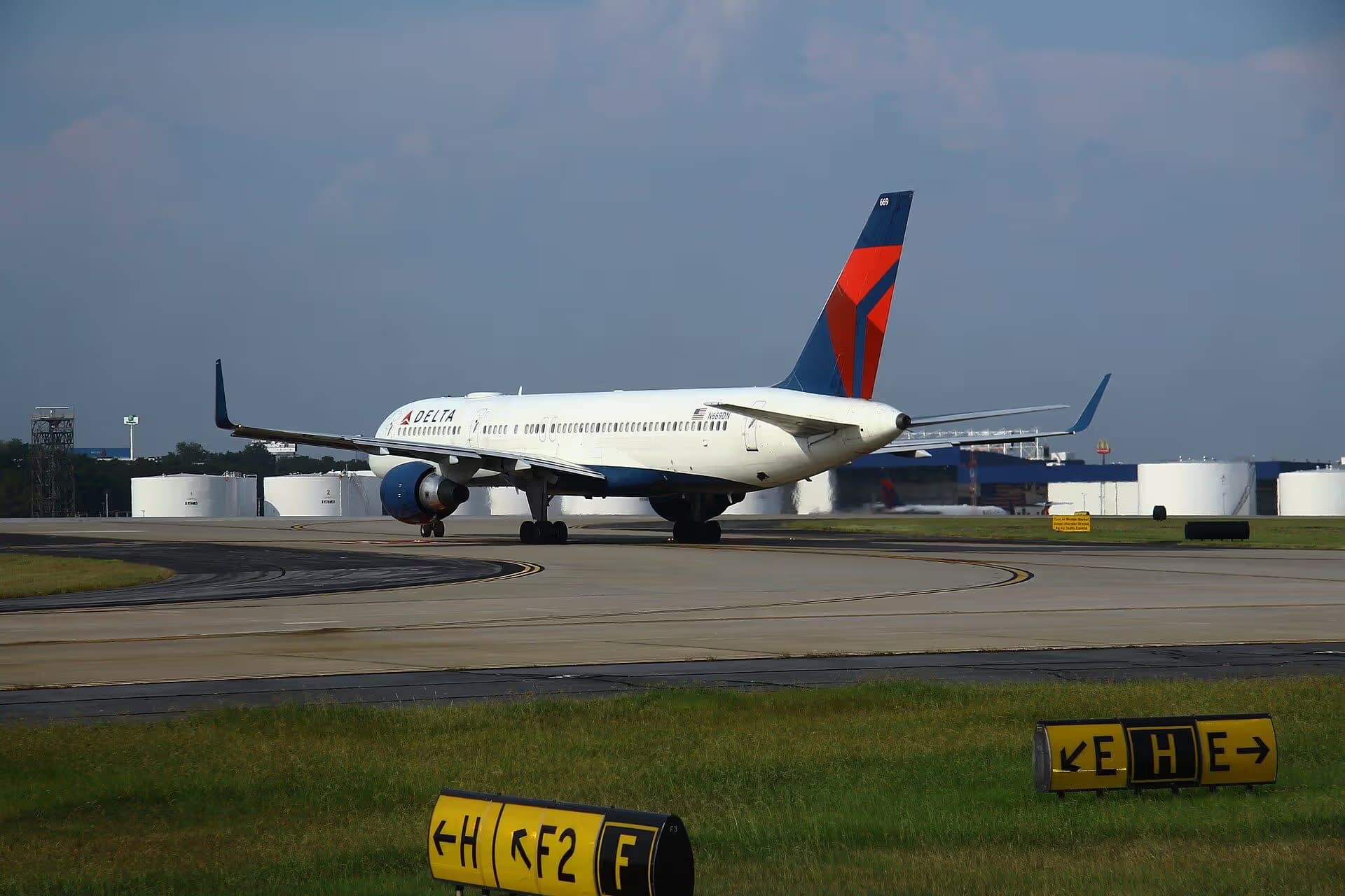 N669DN — Boeing