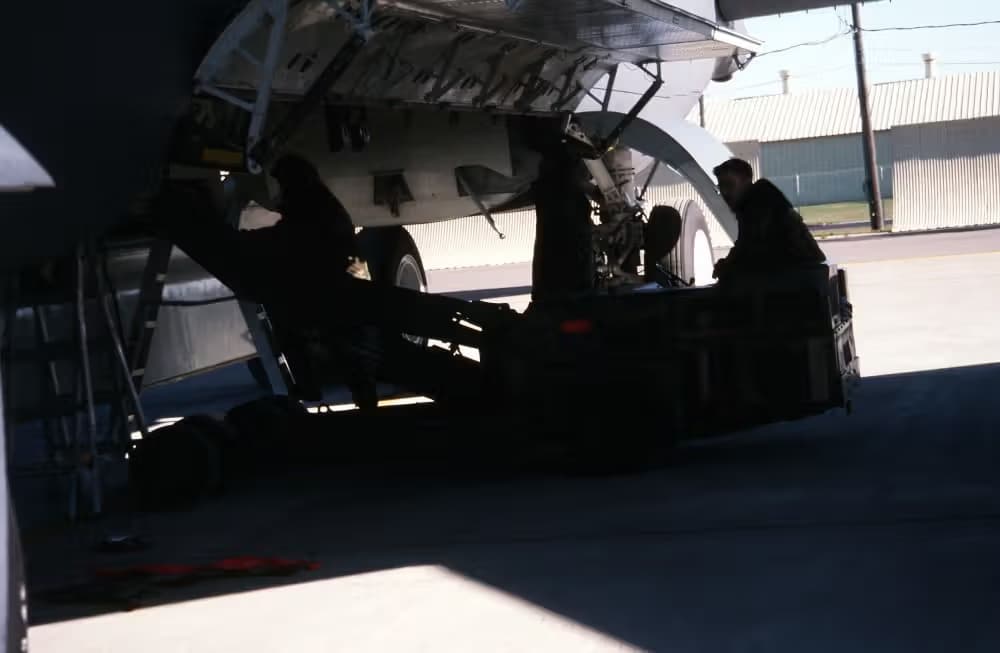 Unidentified — Aircraft