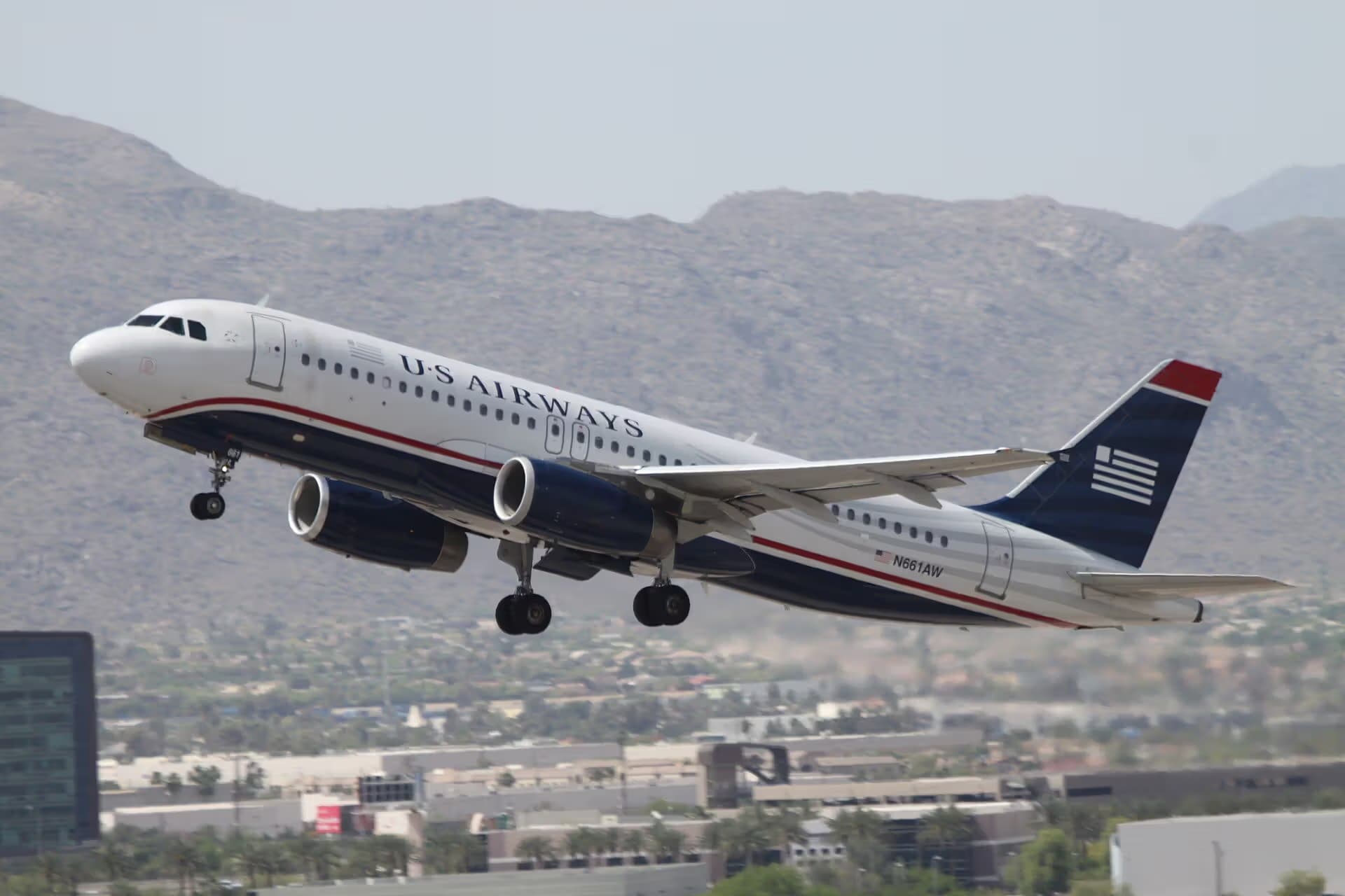 N661AW — Airbus