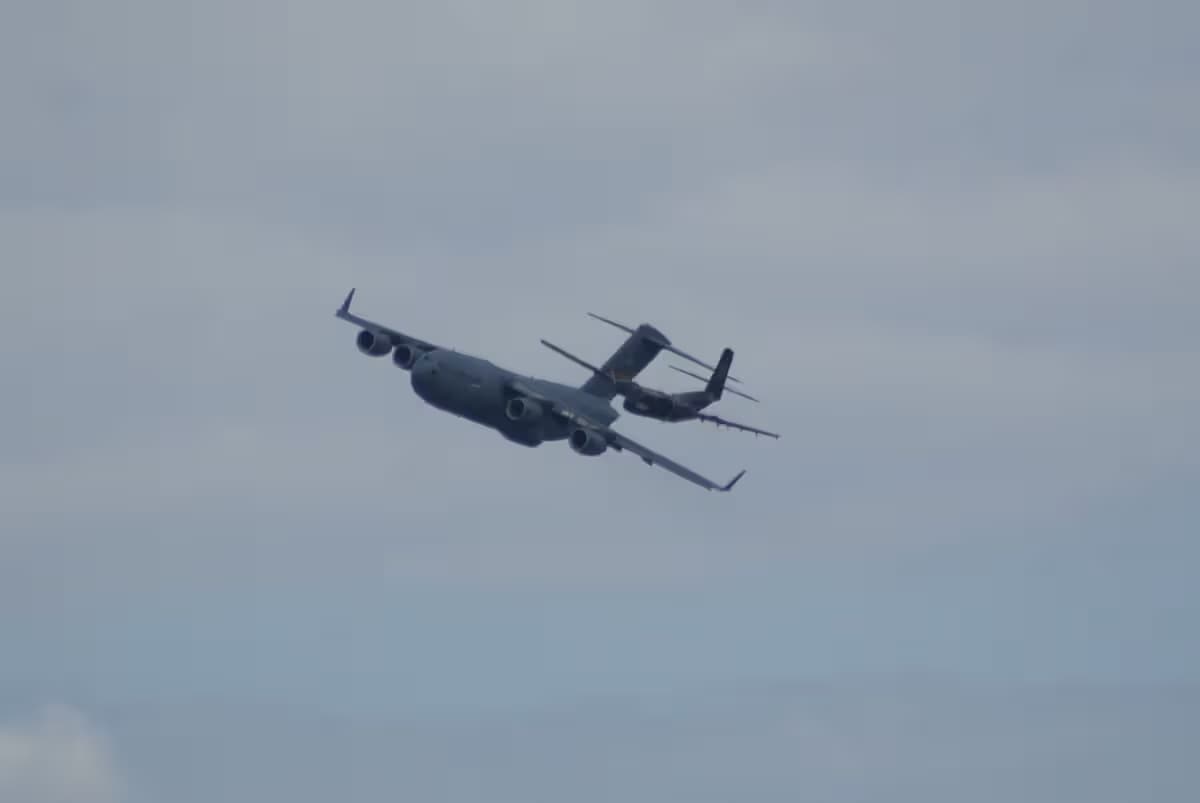 Unidentified — Boeing