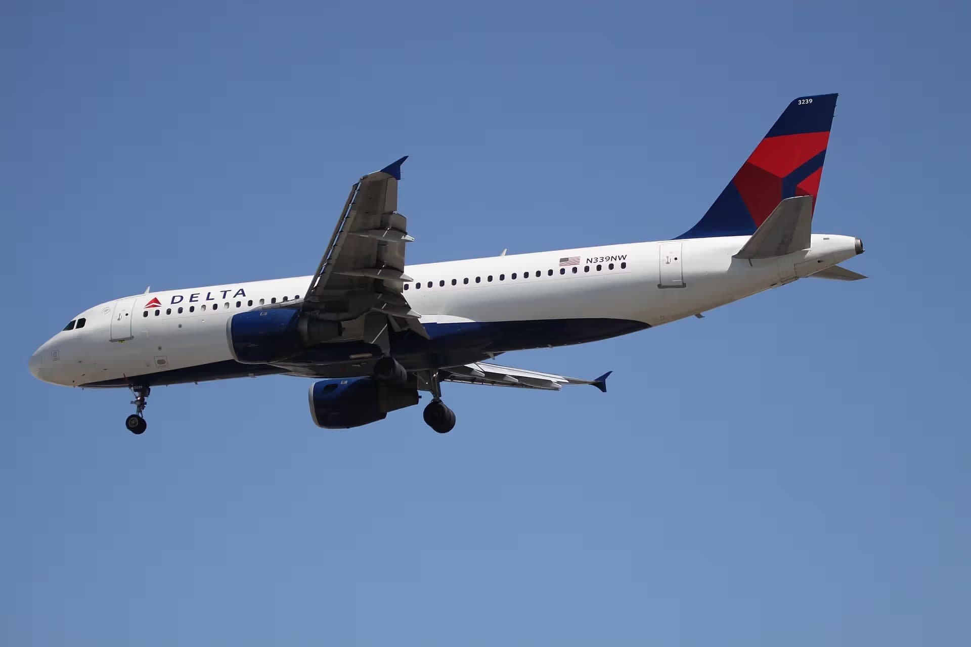 N339NW — Airbus