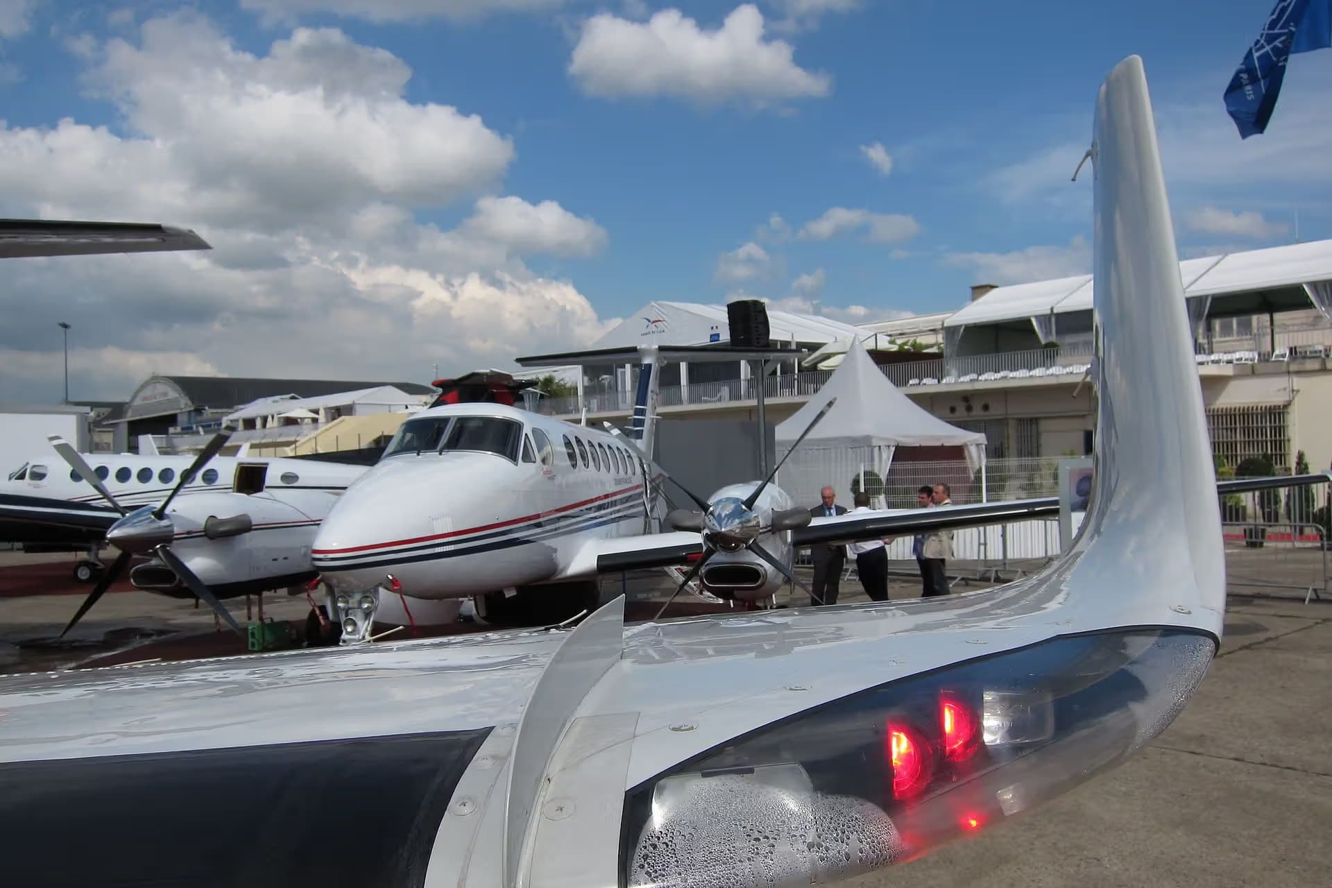 N256NM — Beechcraft