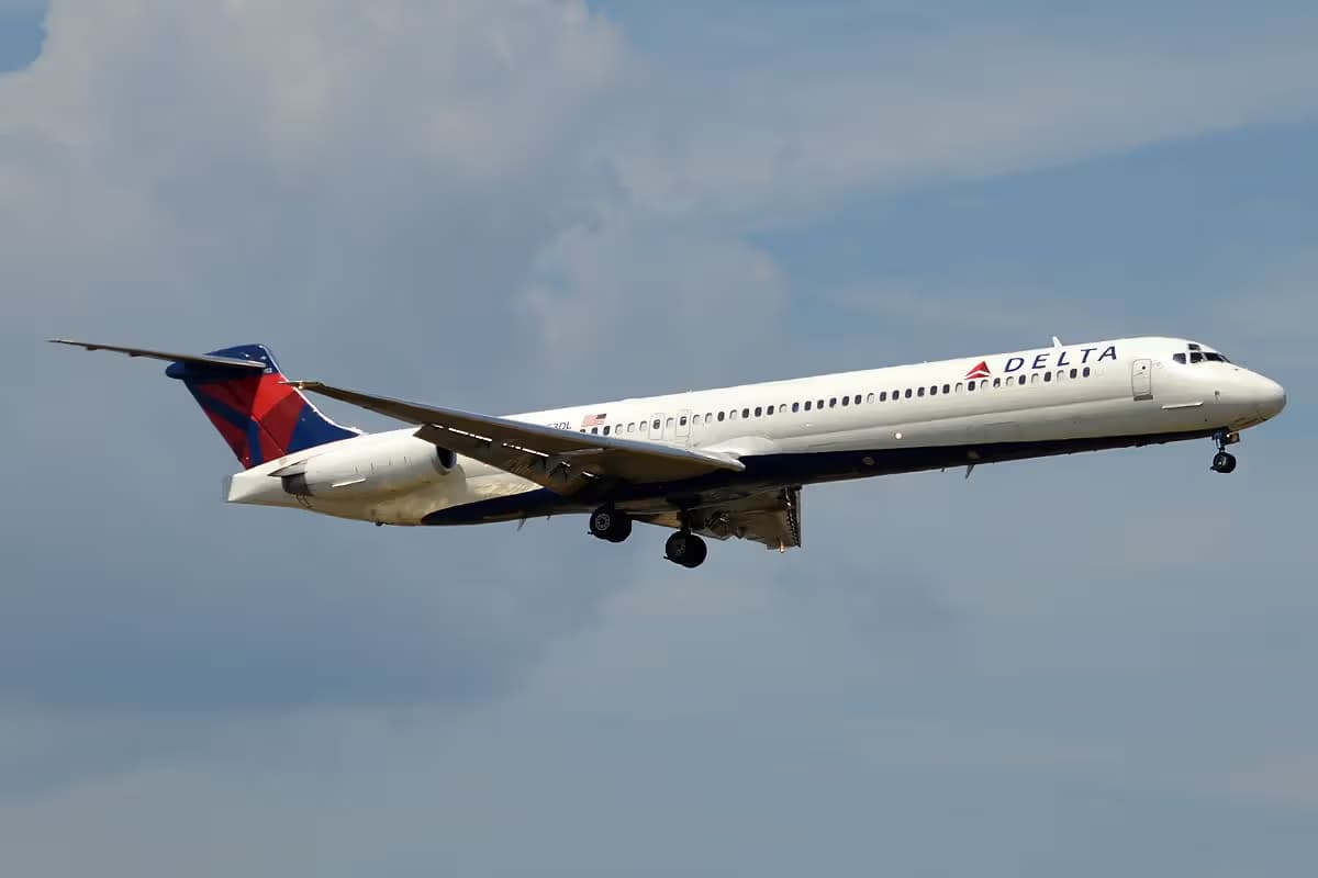 N953DL — Boeing