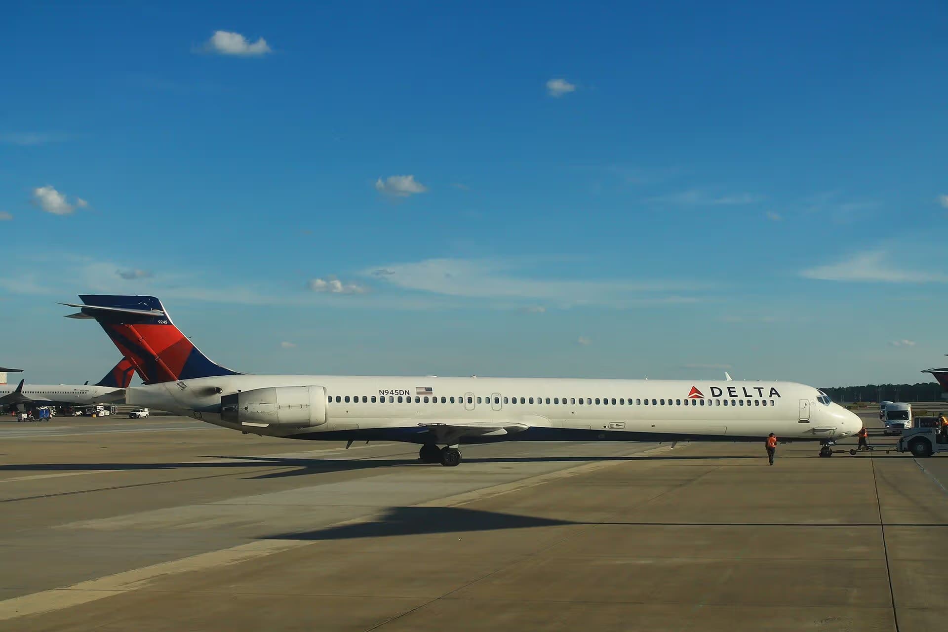 N945DN — Aircraft