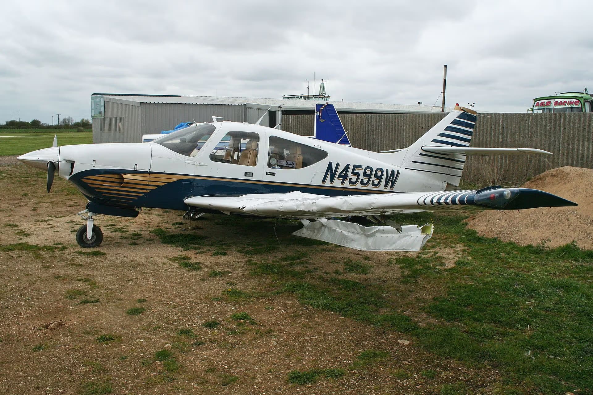 N4599W — Aircraft