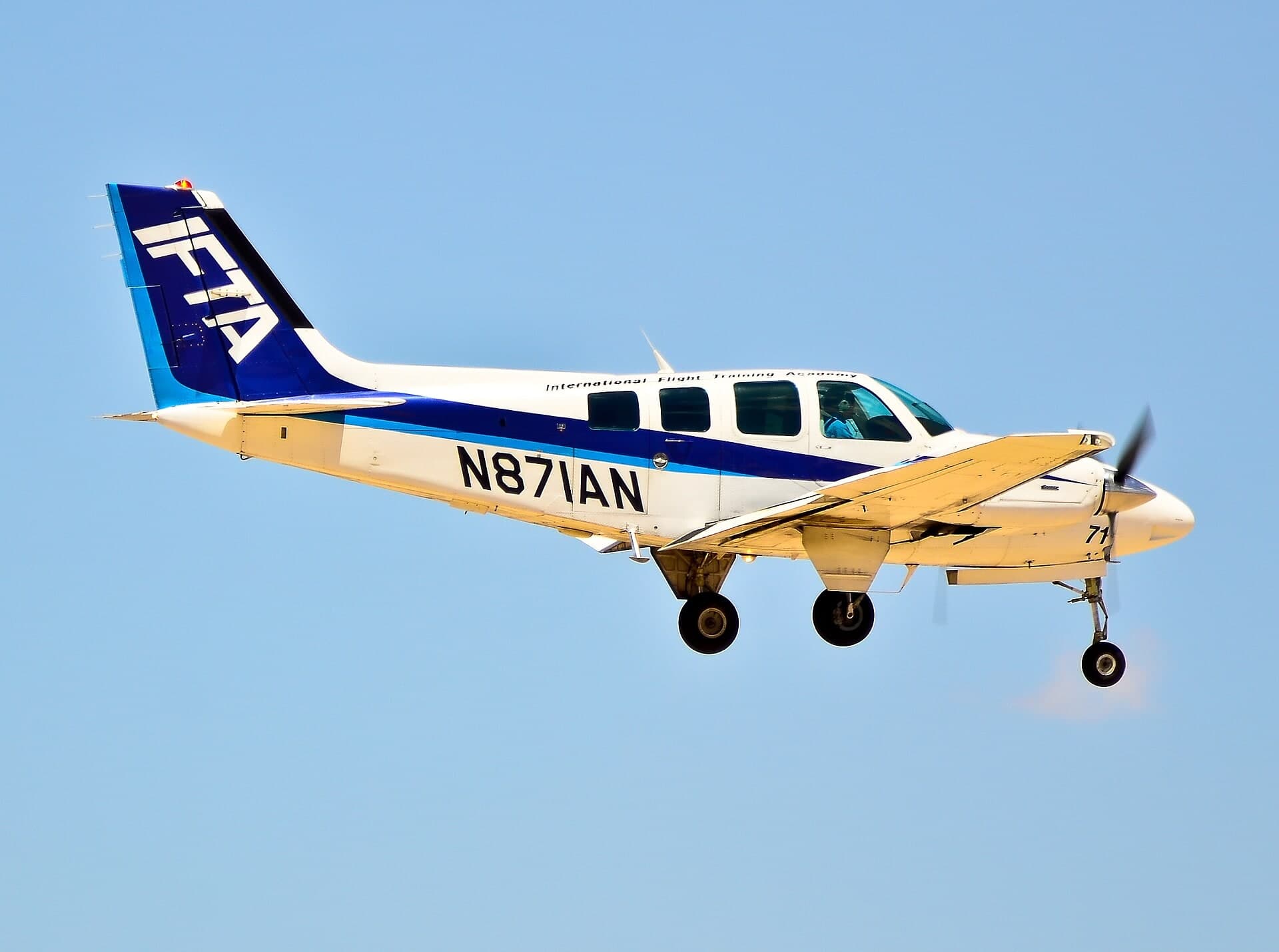 N871AN — Beechcraft