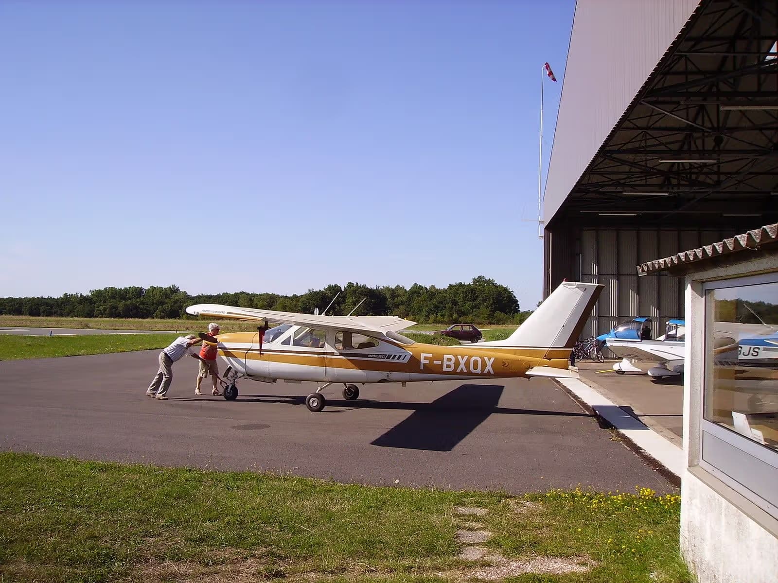 F-BXQX — Cessna