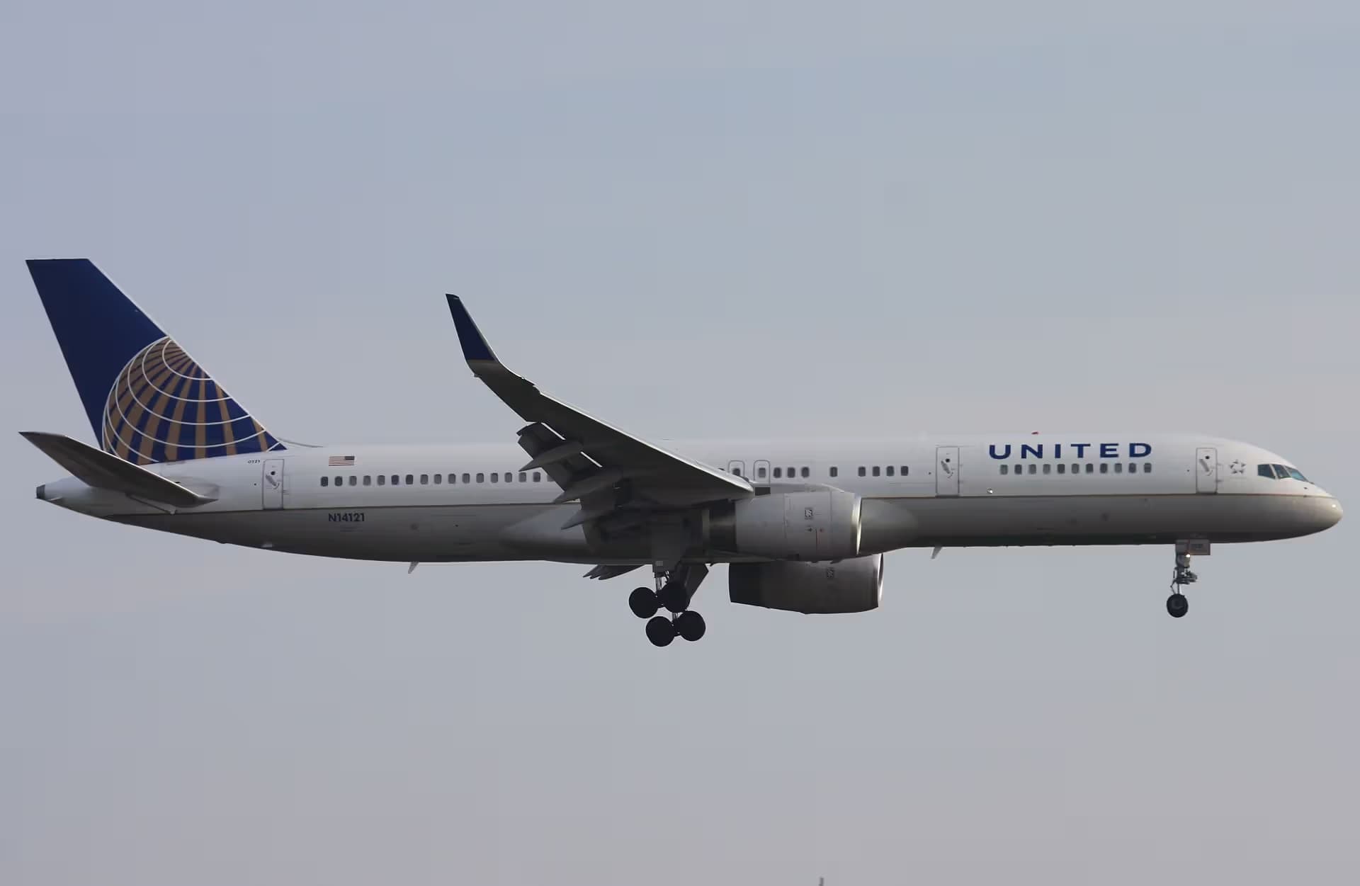 N14121 — Boeing
