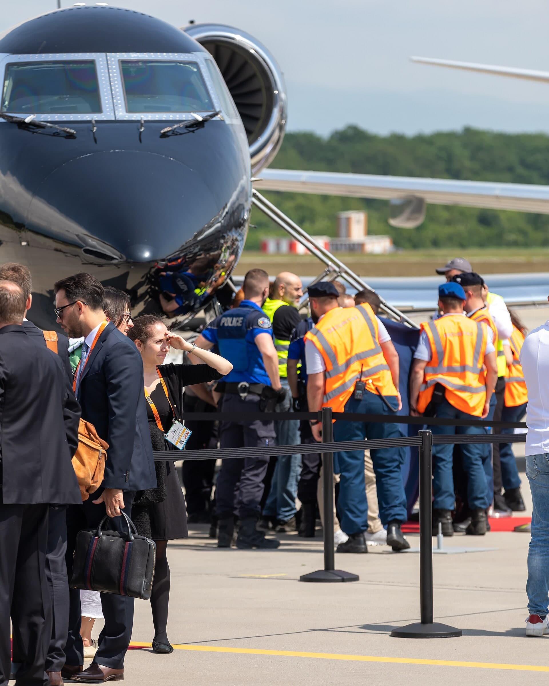 N330RW — Gulfstream