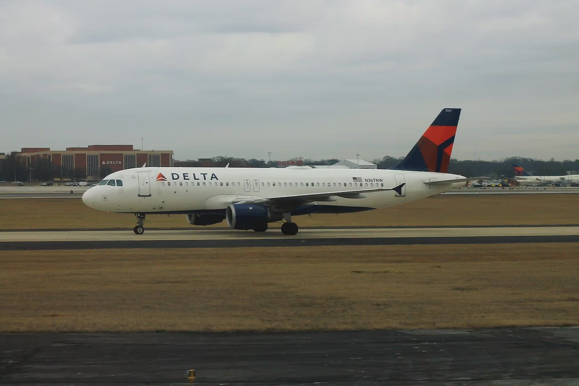 N367NW — Airbus