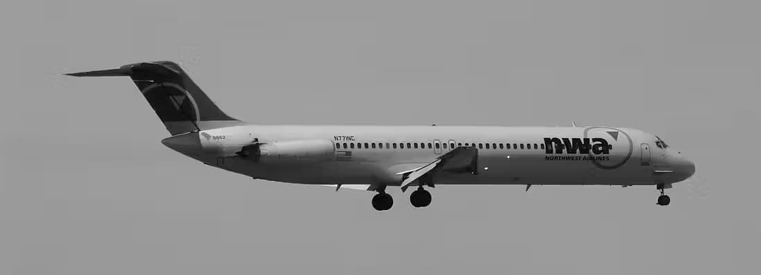 N771NC — Douglas