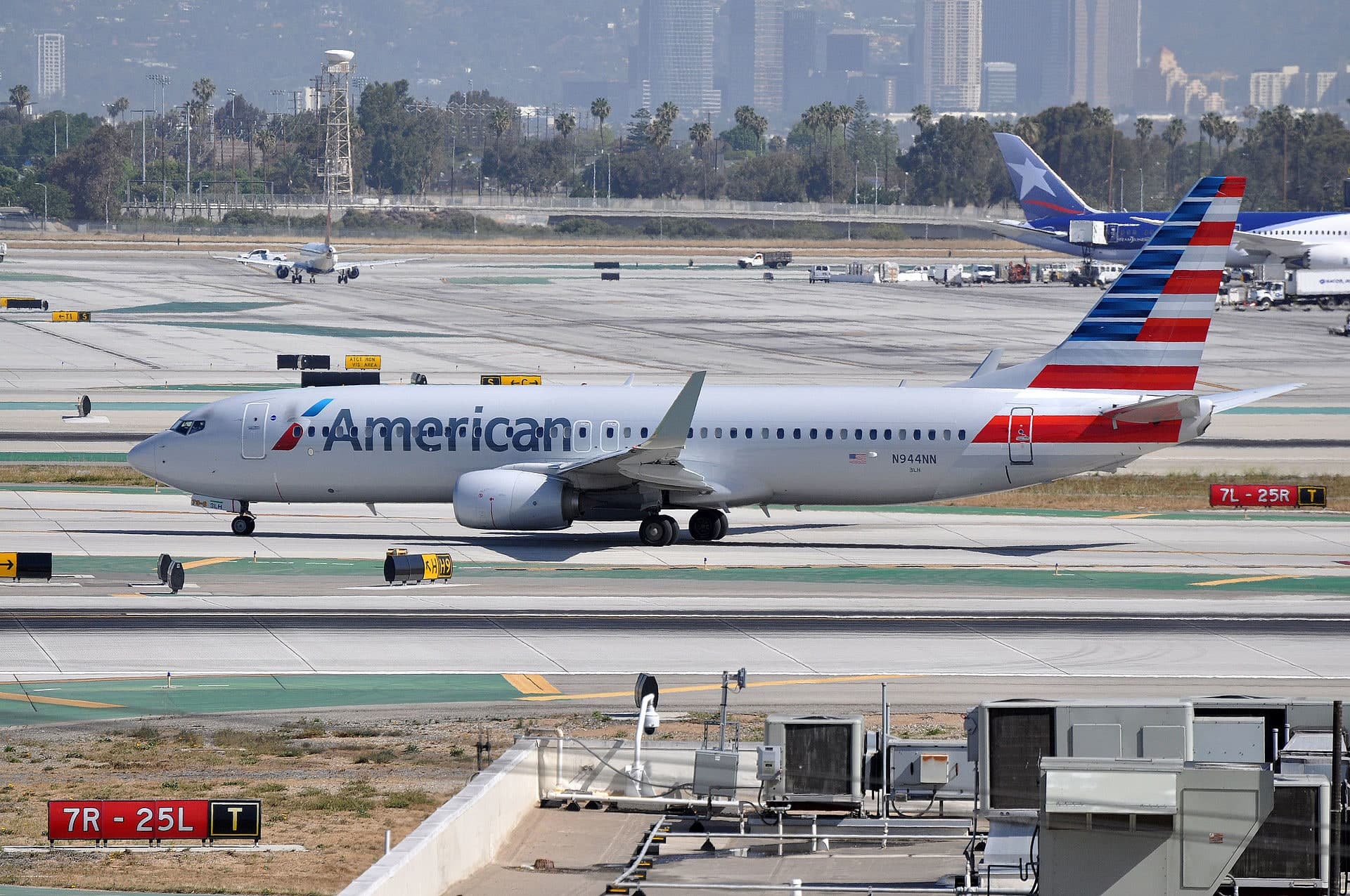 N944NN — Boeing