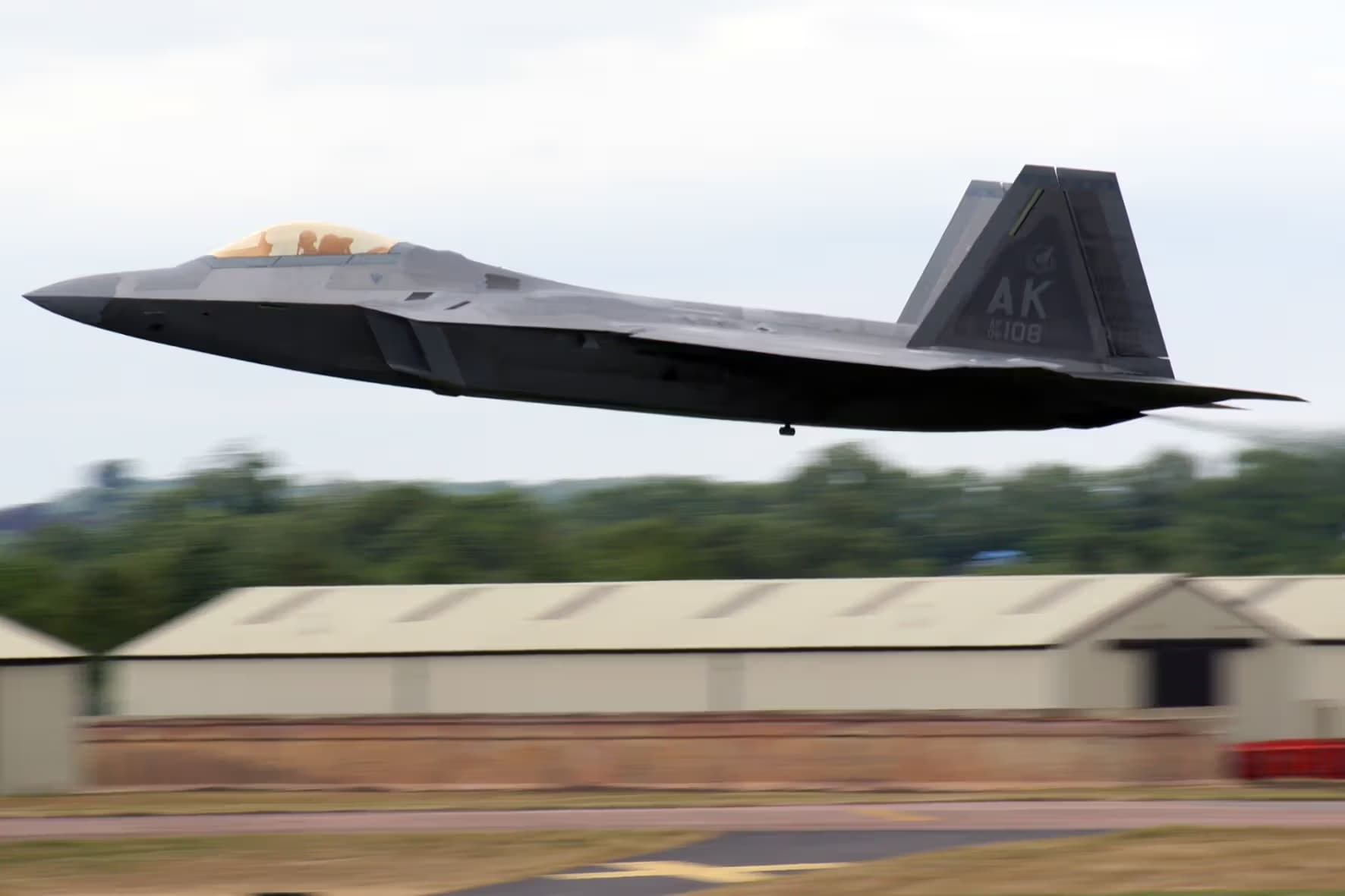 Unidentified — Aircraft