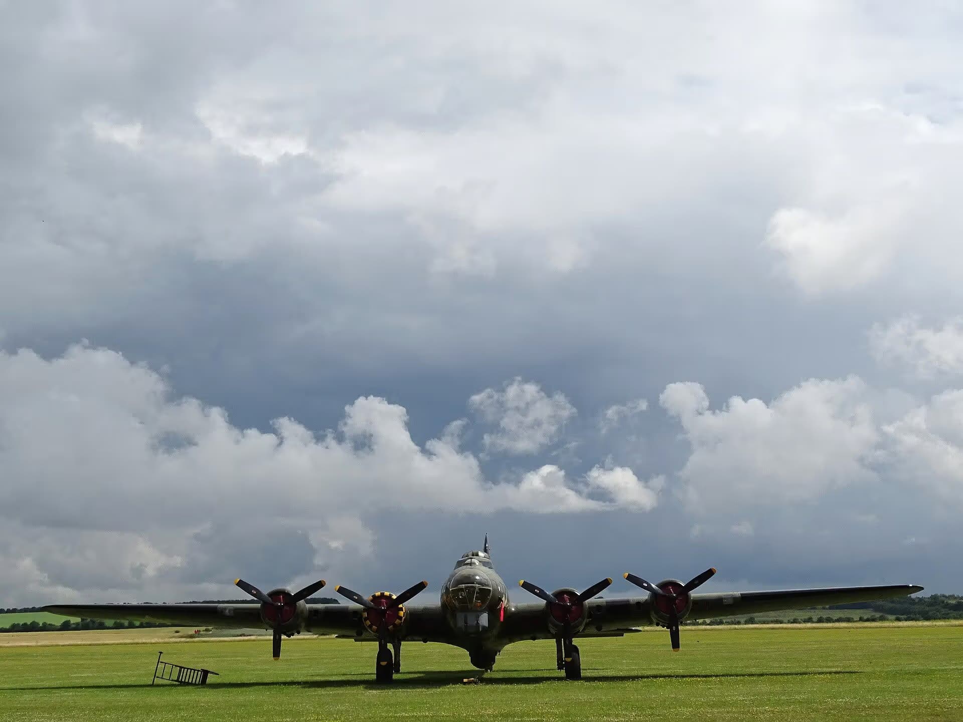 Unidentified — Aircraft