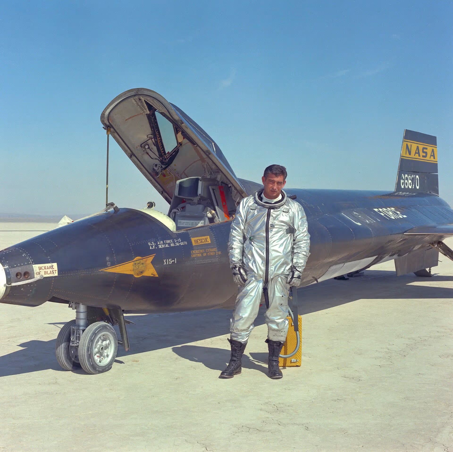 Unidentified — Aircraft