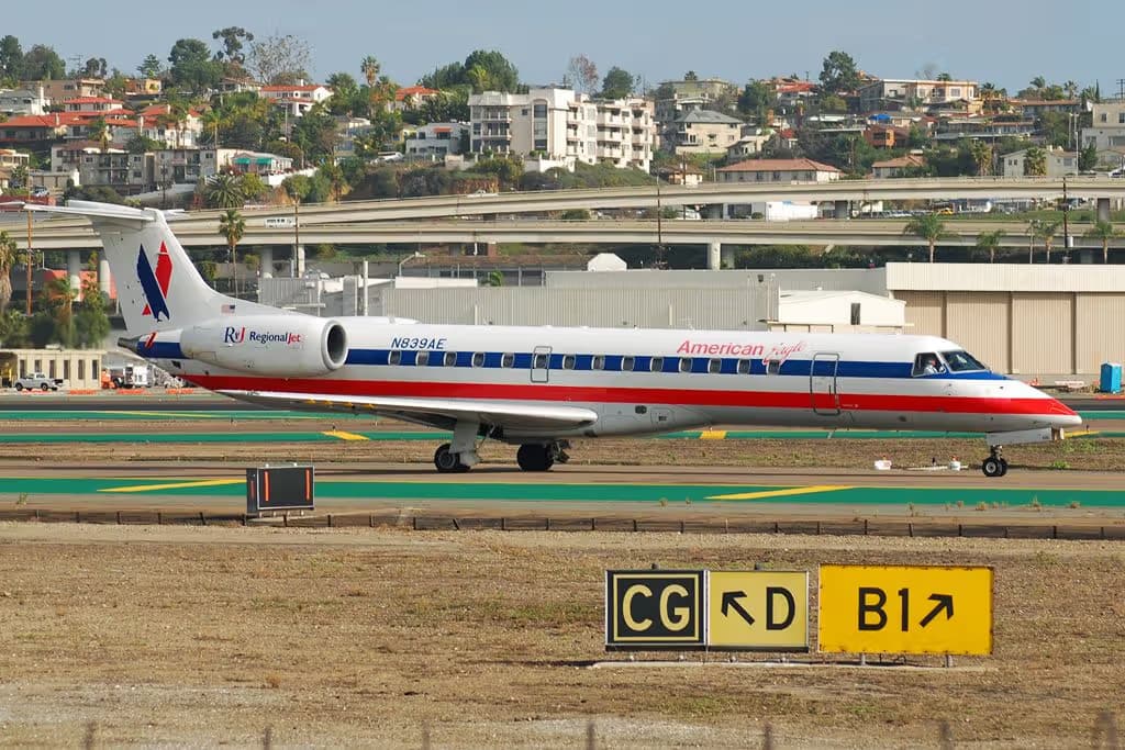 N839AE — Embraer