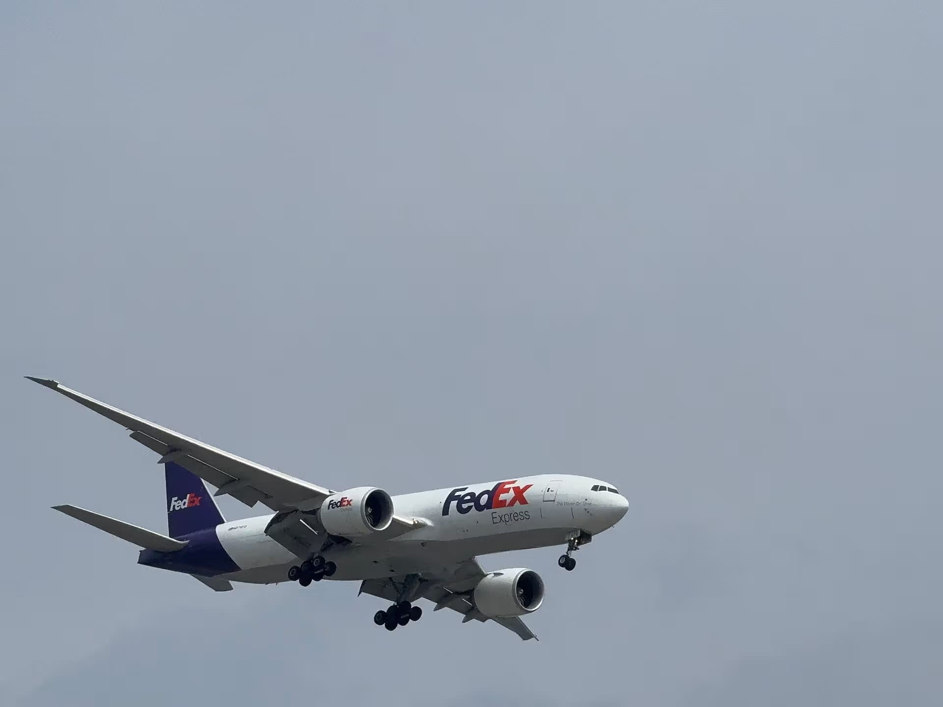 N876FD — Boeing at Hong Kong International Airport