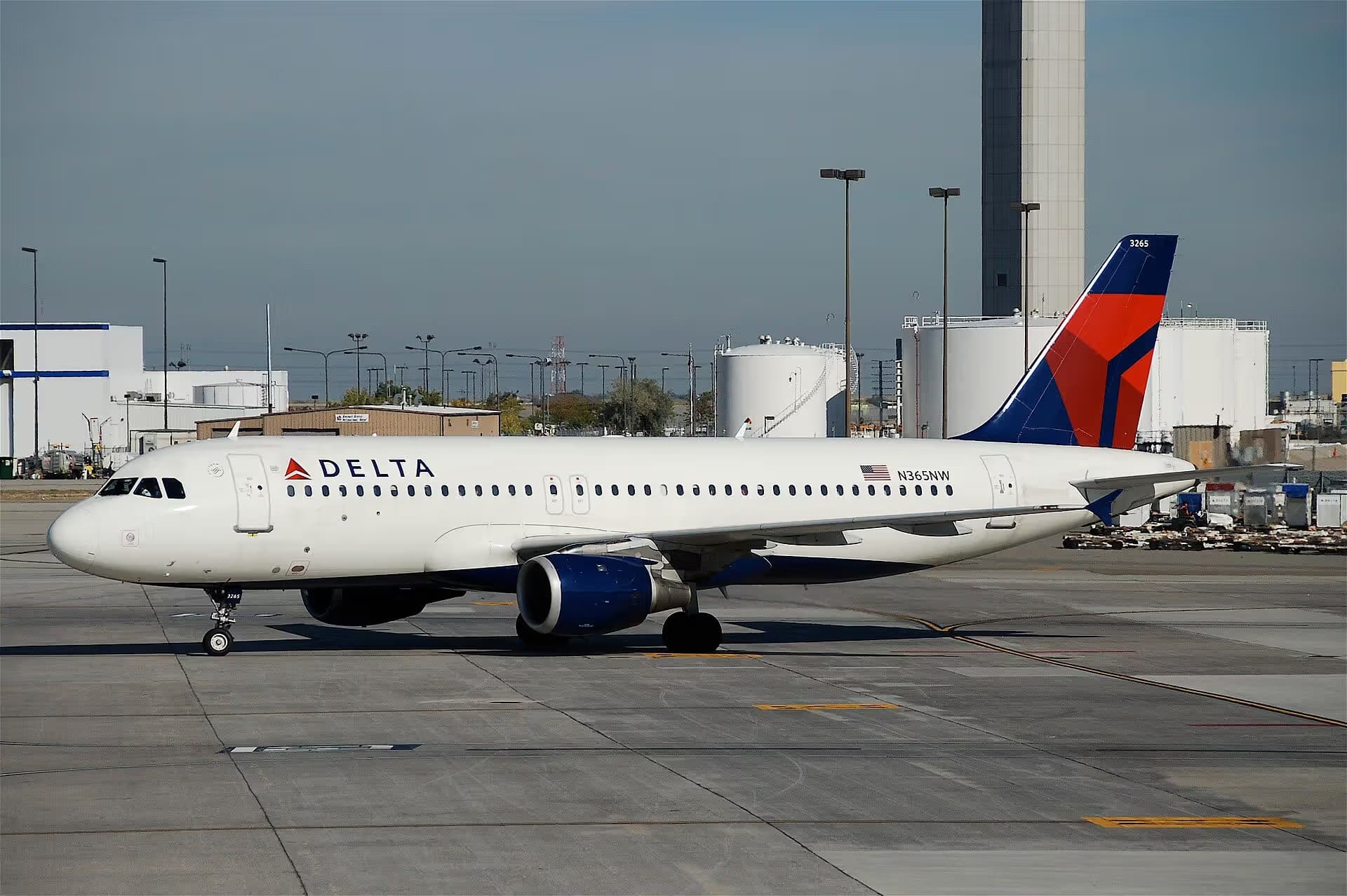 N365NW — Airbus