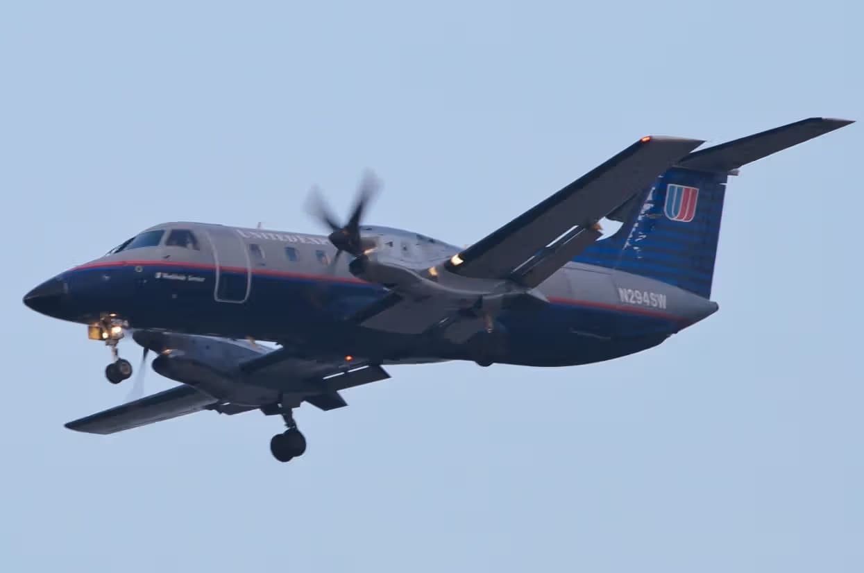 N294SW — Twin-engine aircraft