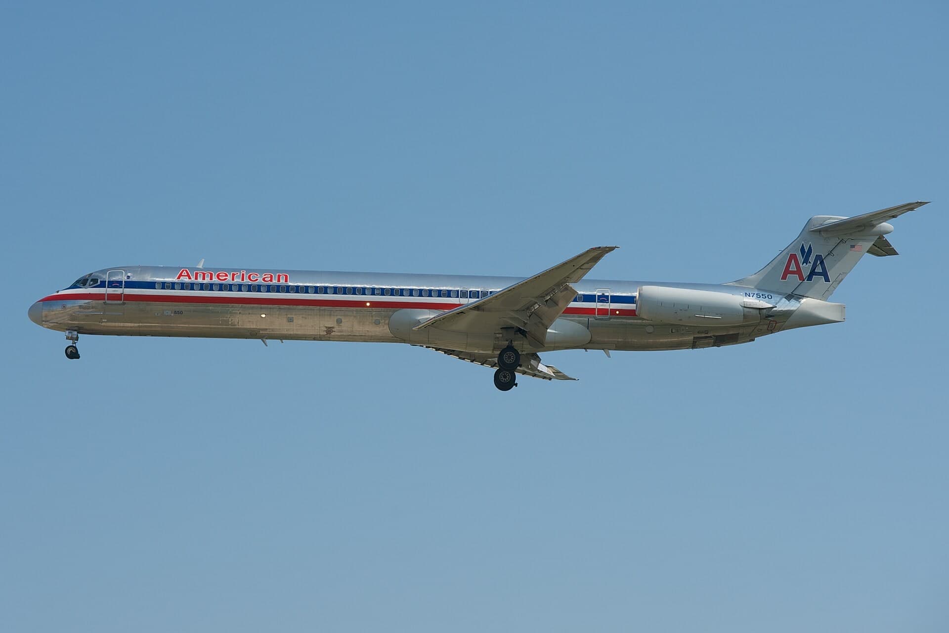 N7550 — Douglas