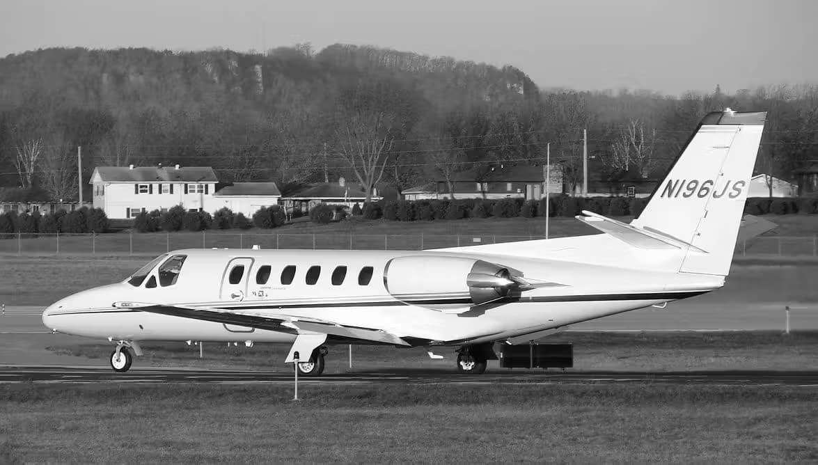 N196JS — Business jet