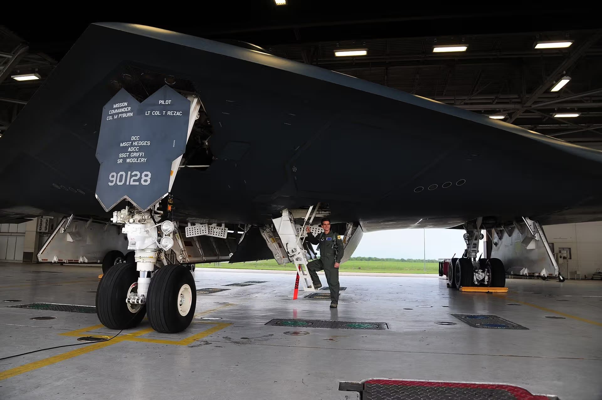 Unidentified — Aircraft