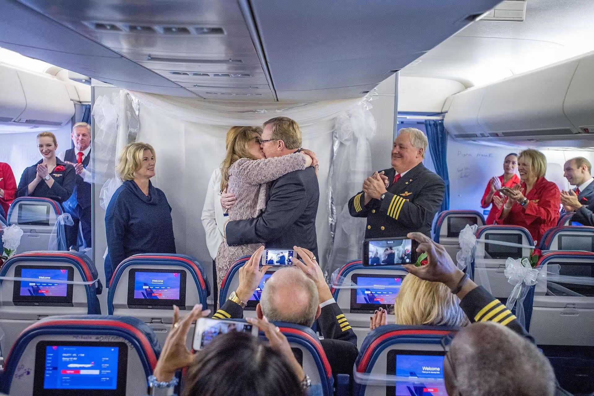 N674US — Aircraft